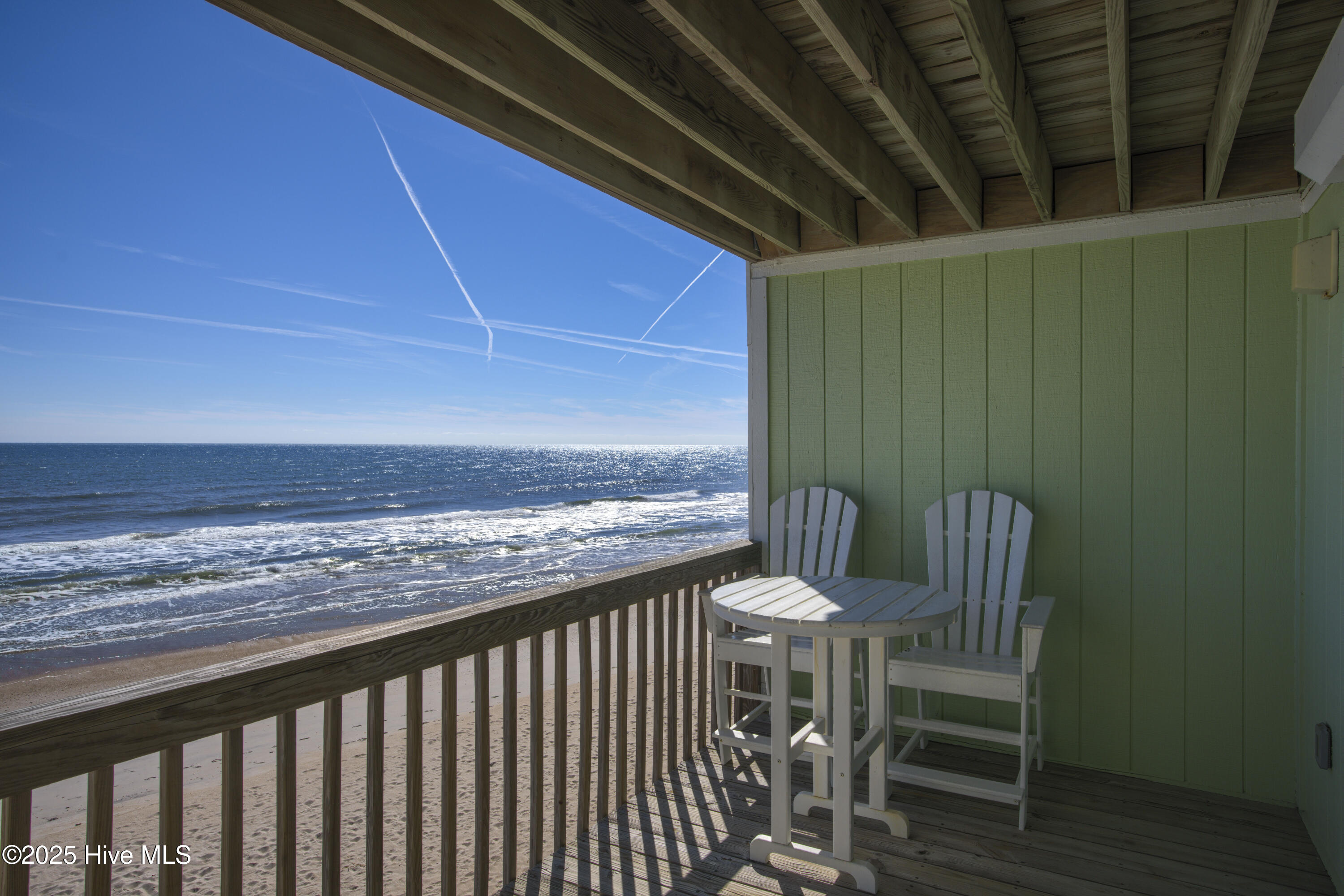 918 N New River Drive, 126