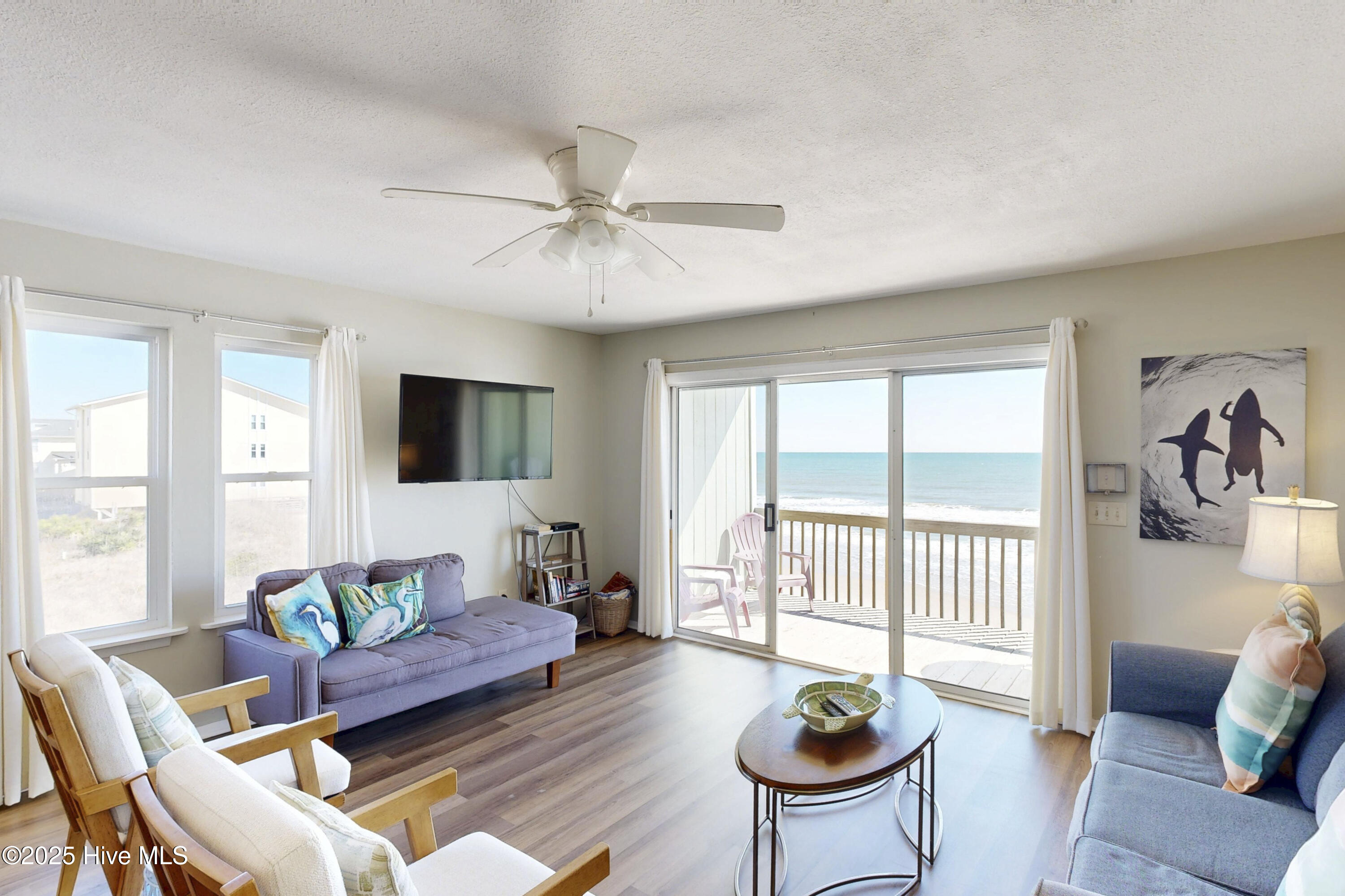 918 N New River Drive, 126