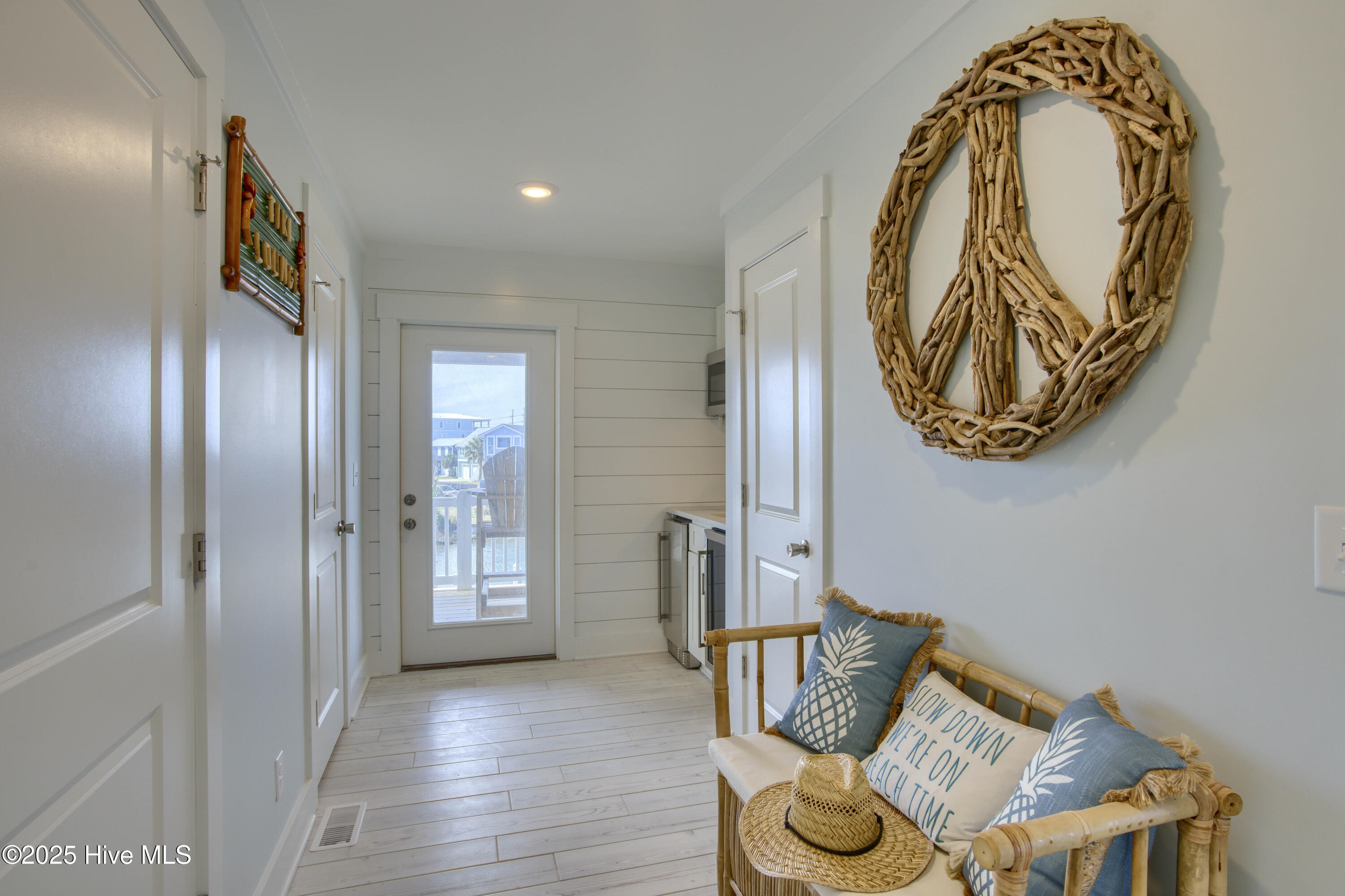 109 Barton Bay Court