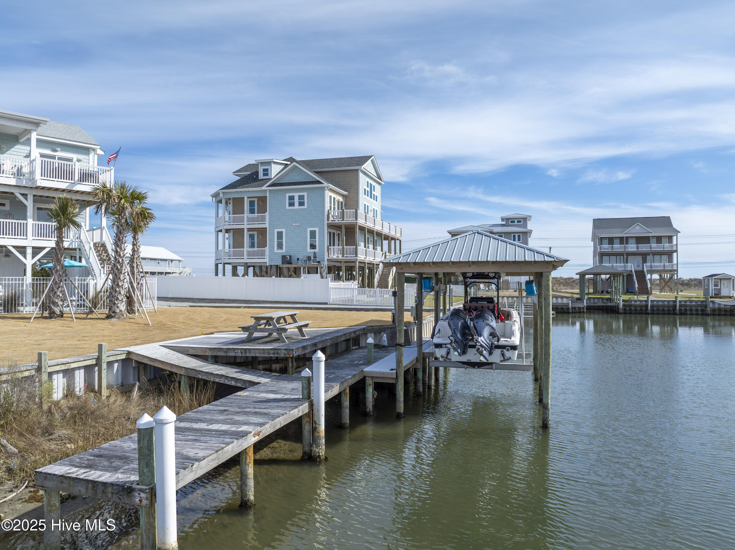 109 Barton Bay Court