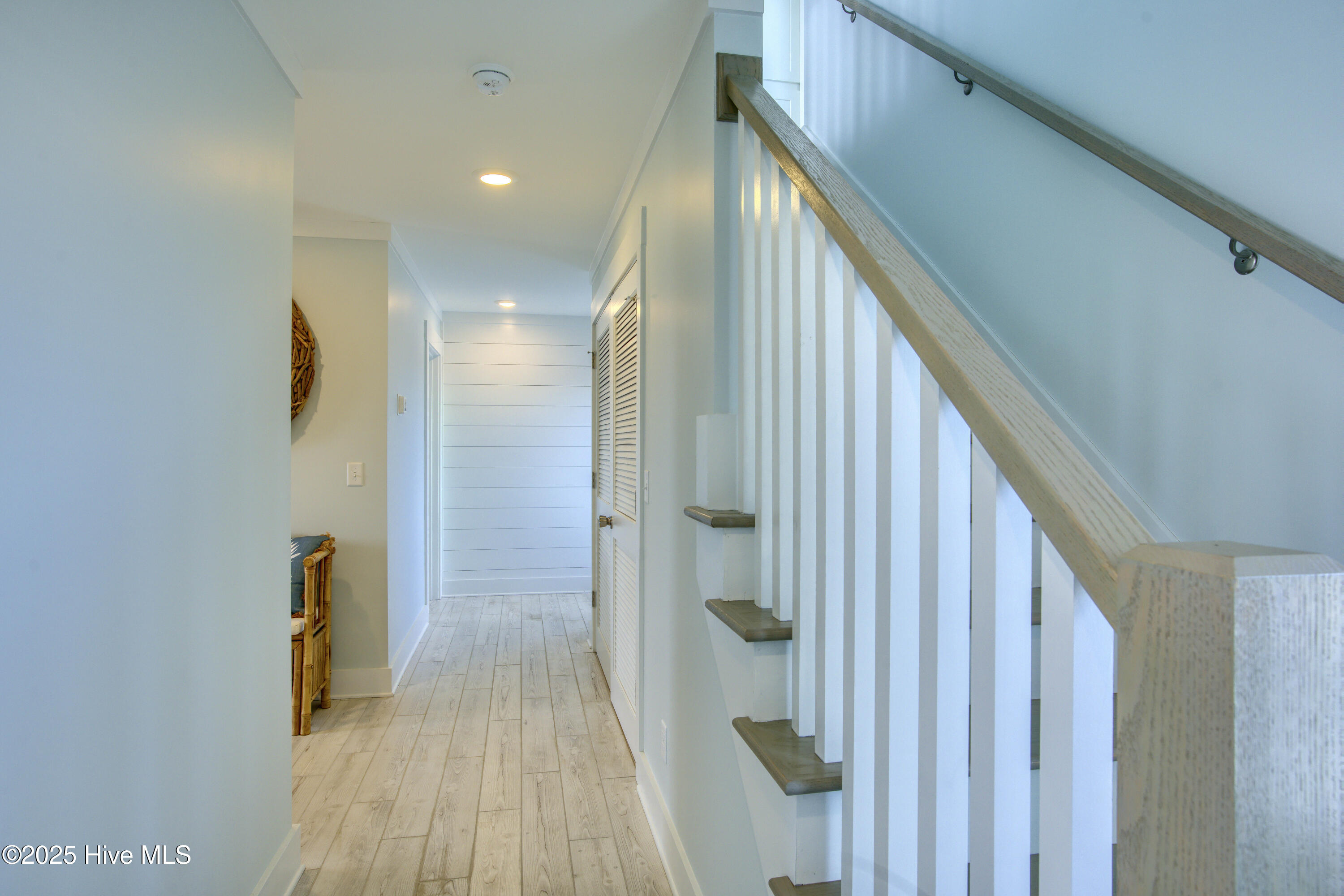 109 Barton Bay Court