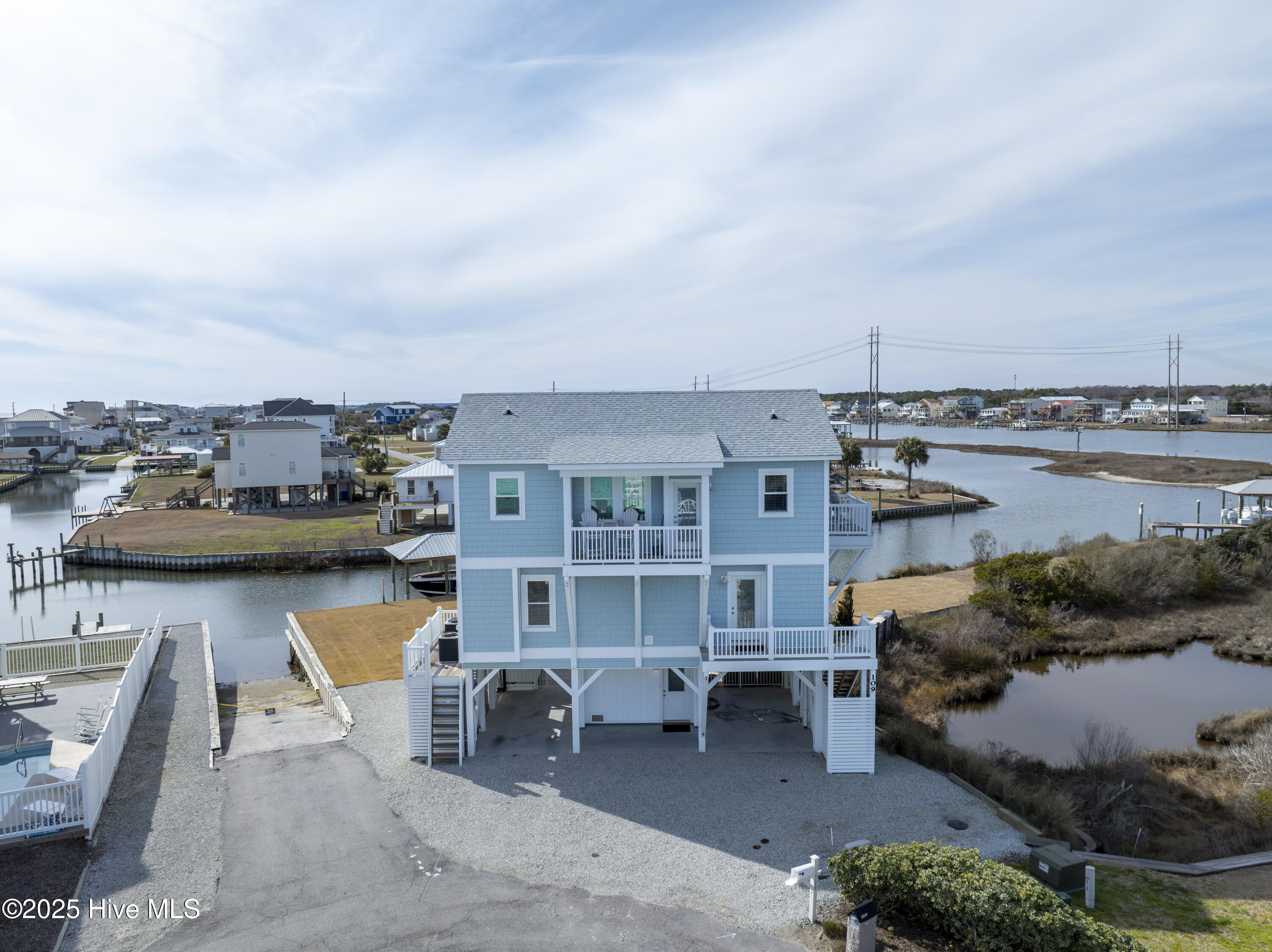 109 Barton Bay Court