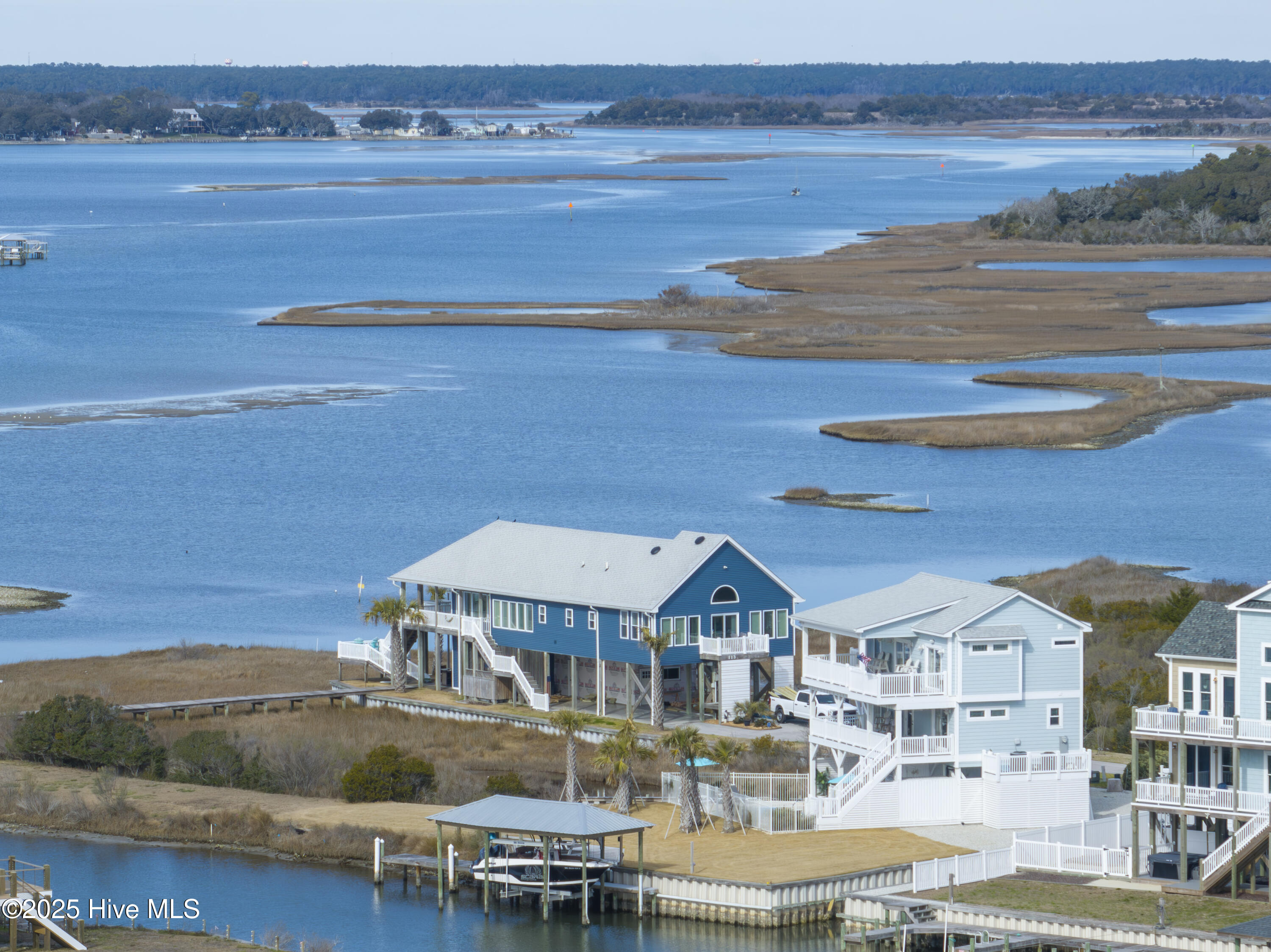 109 Barton Bay Court