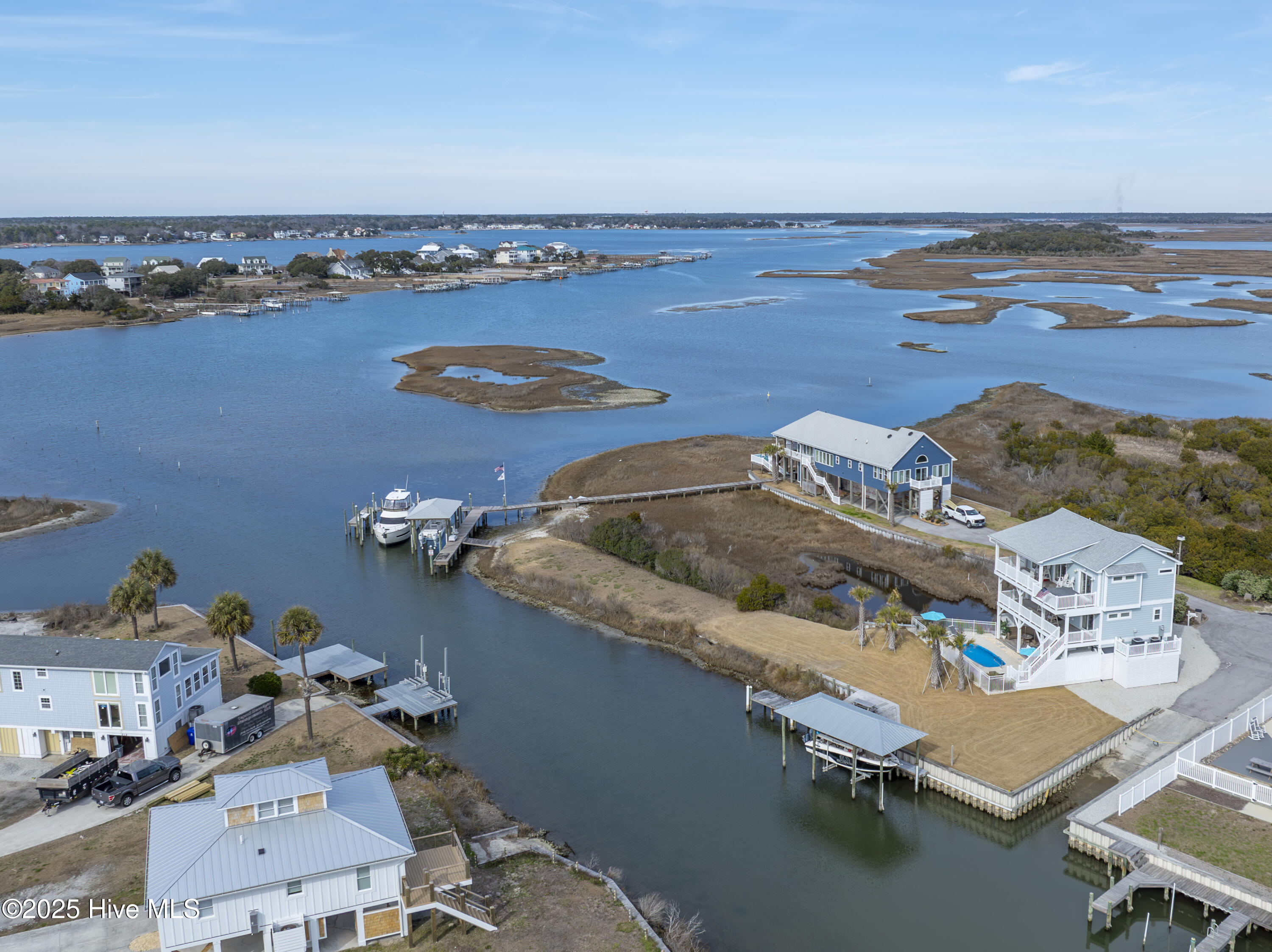 109 Barton Bay Court