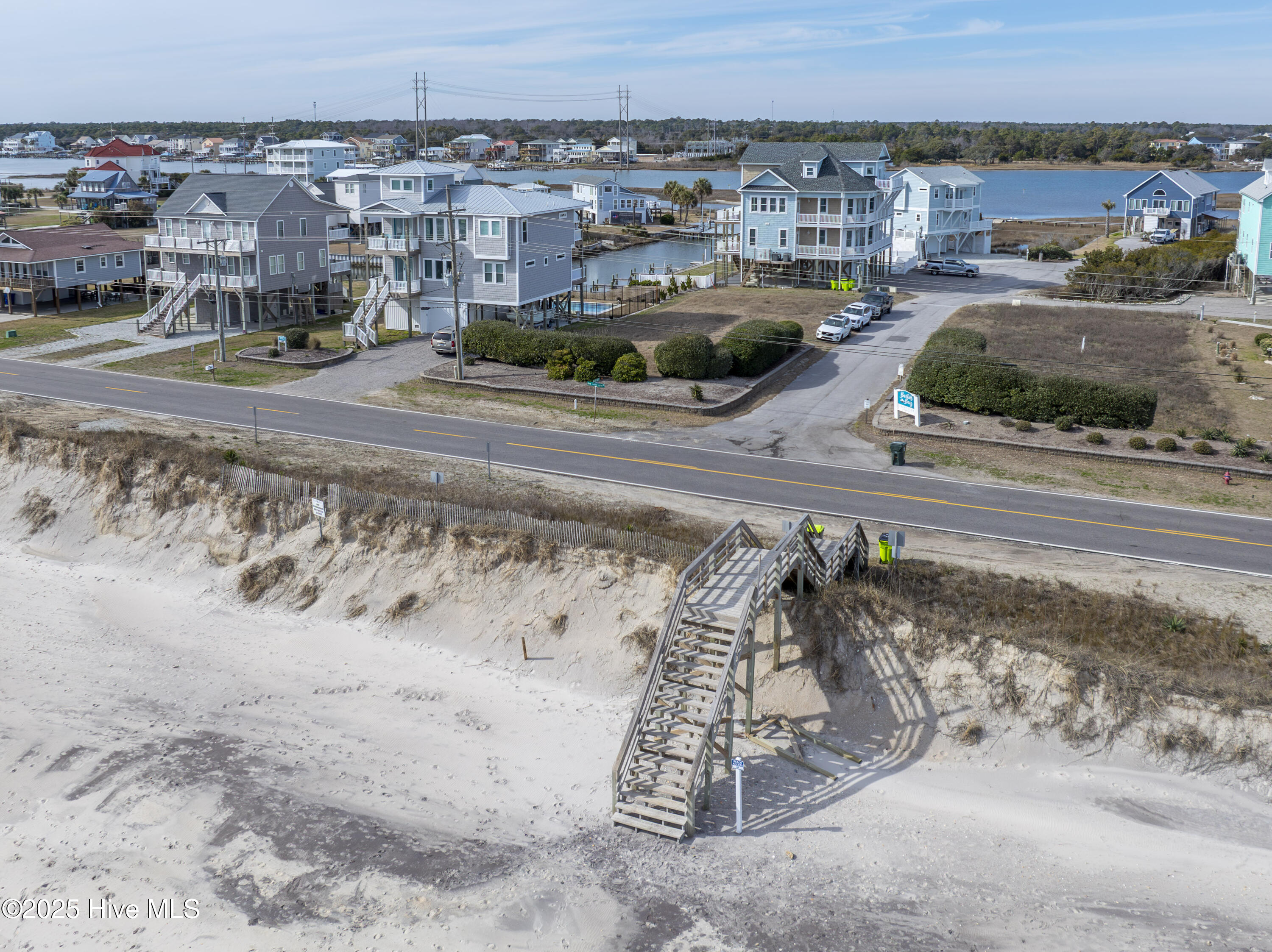 109 Barton Bay Court