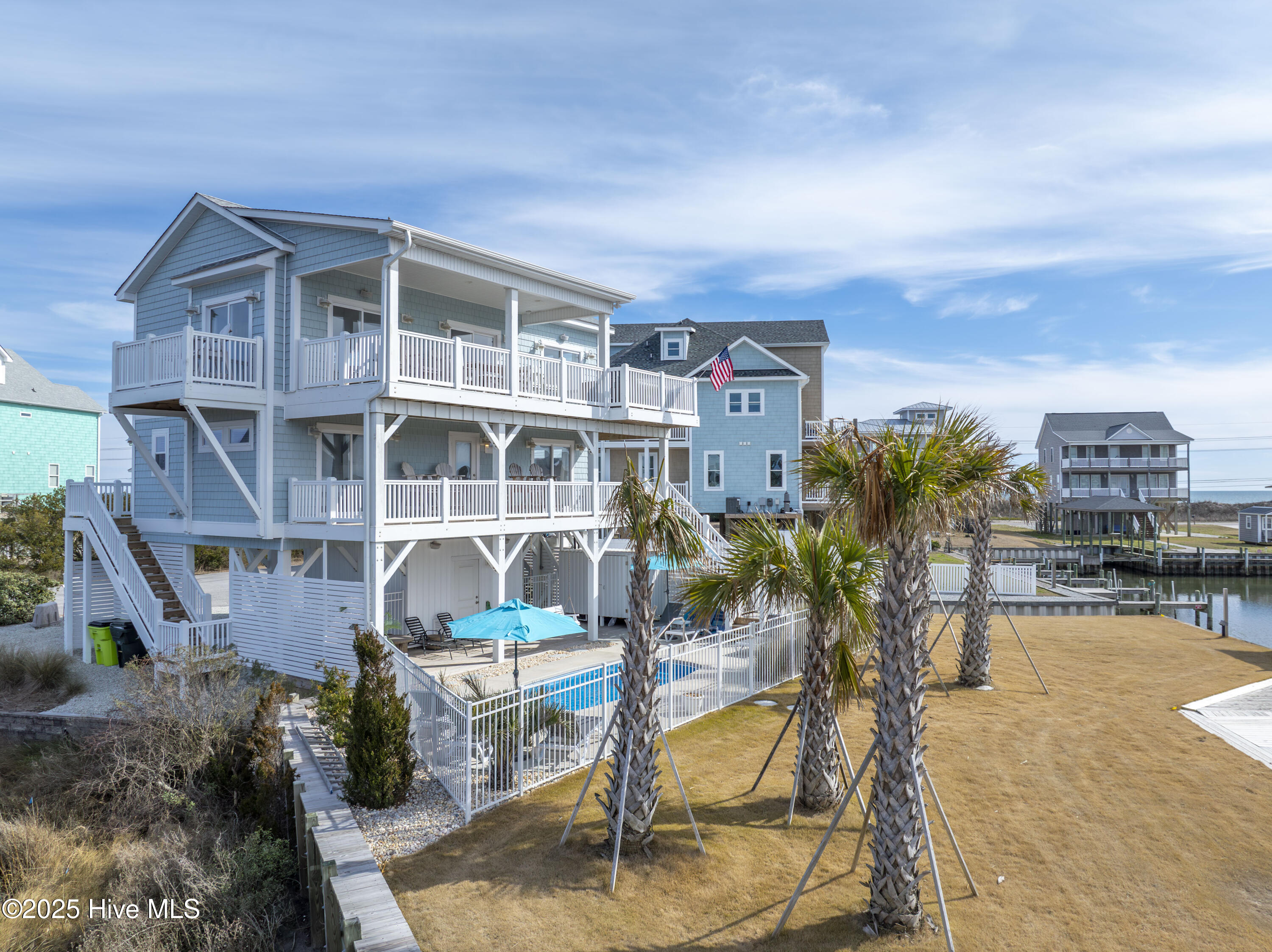 109 Barton Bay Court