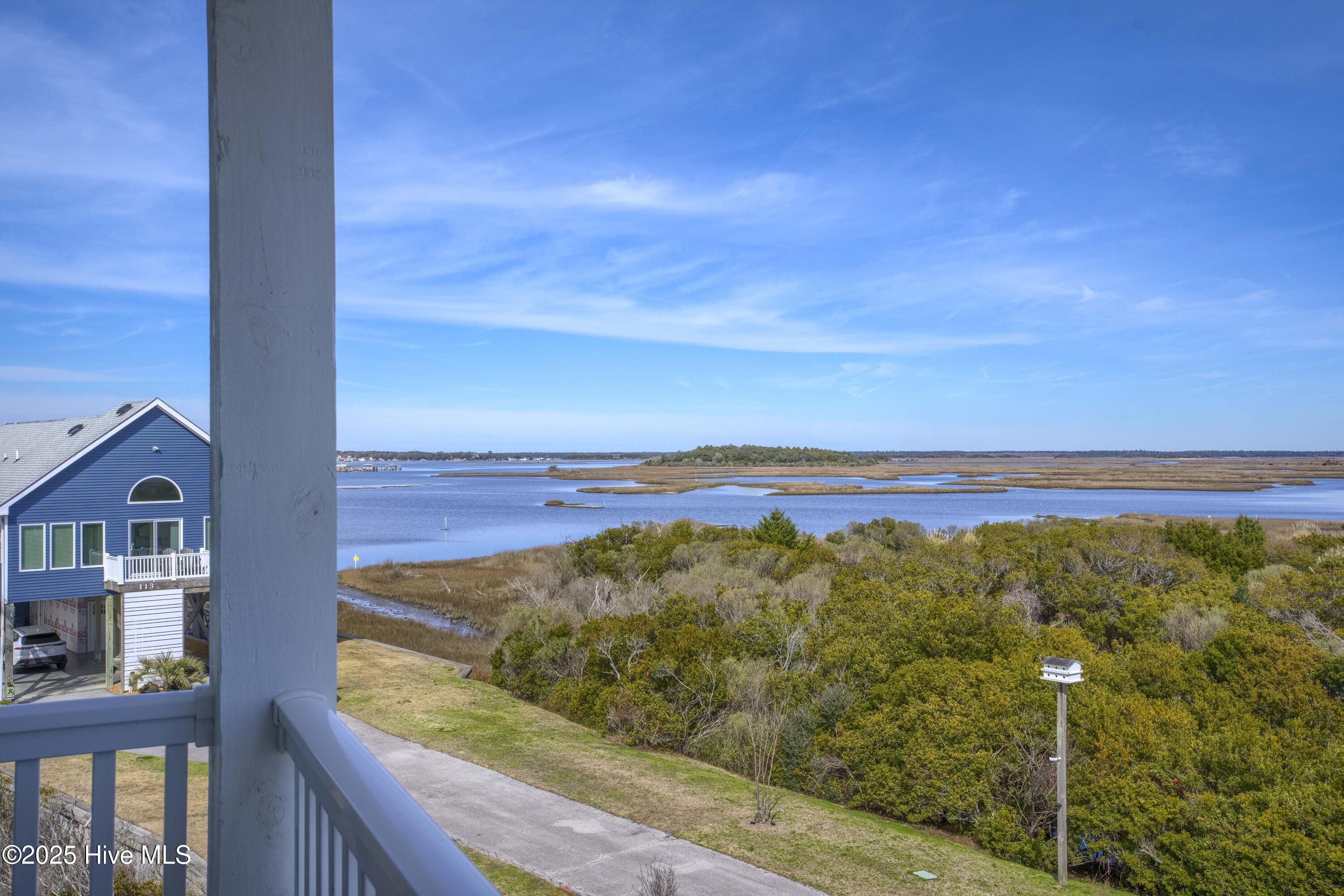 109 Barton Bay Court