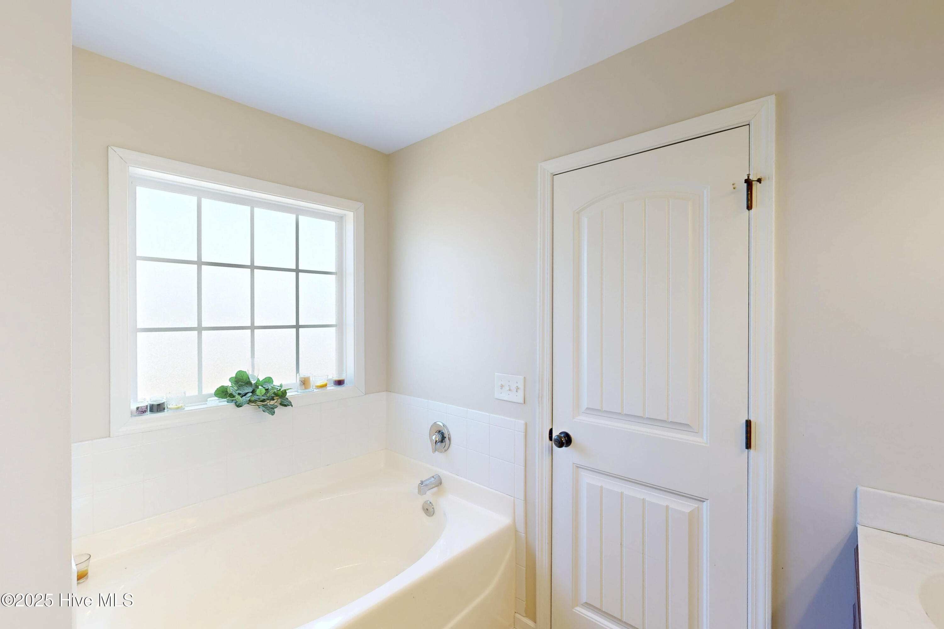 7273 Savanna Run Loop