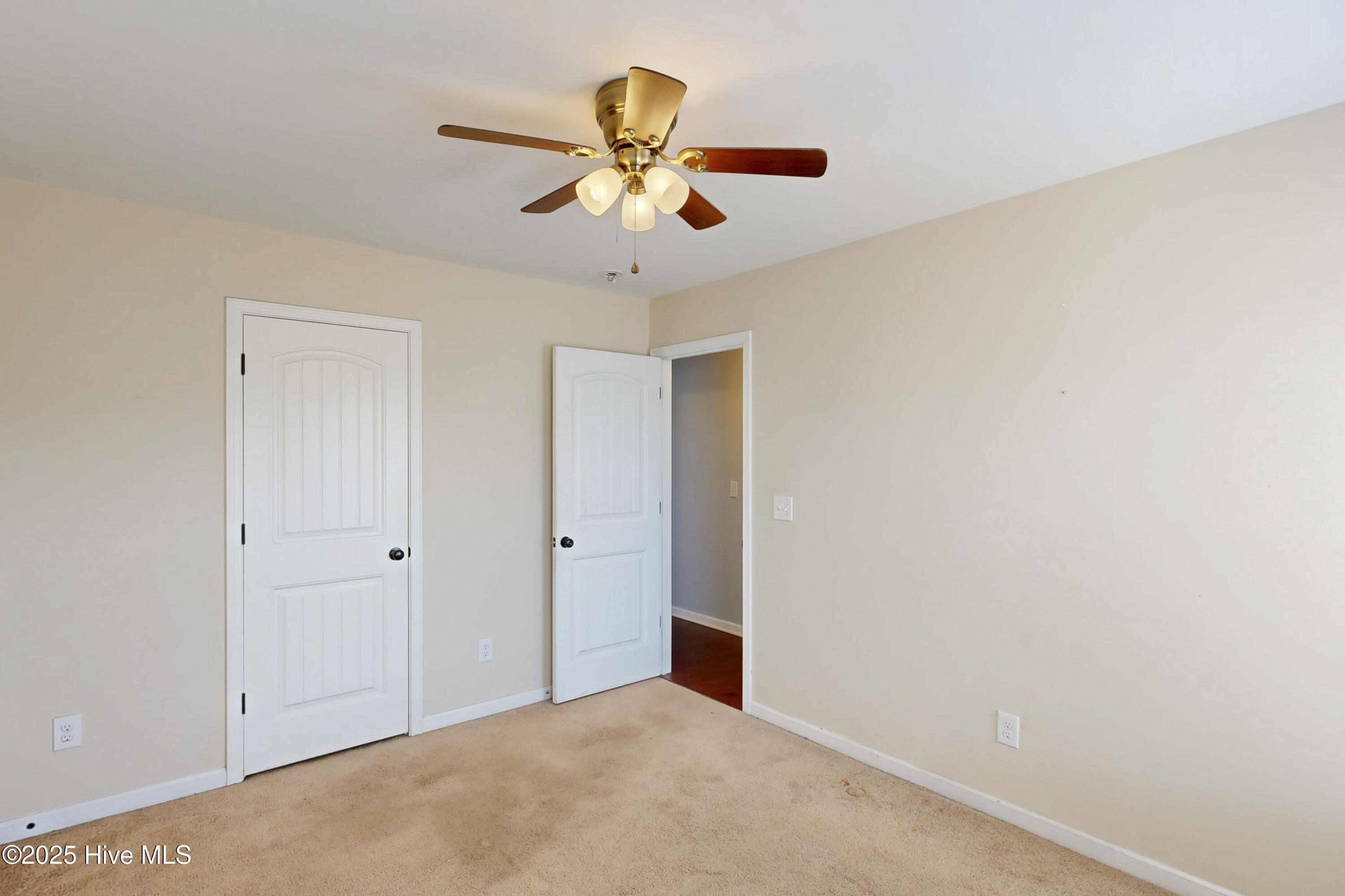 7273 Savanna Run Loop