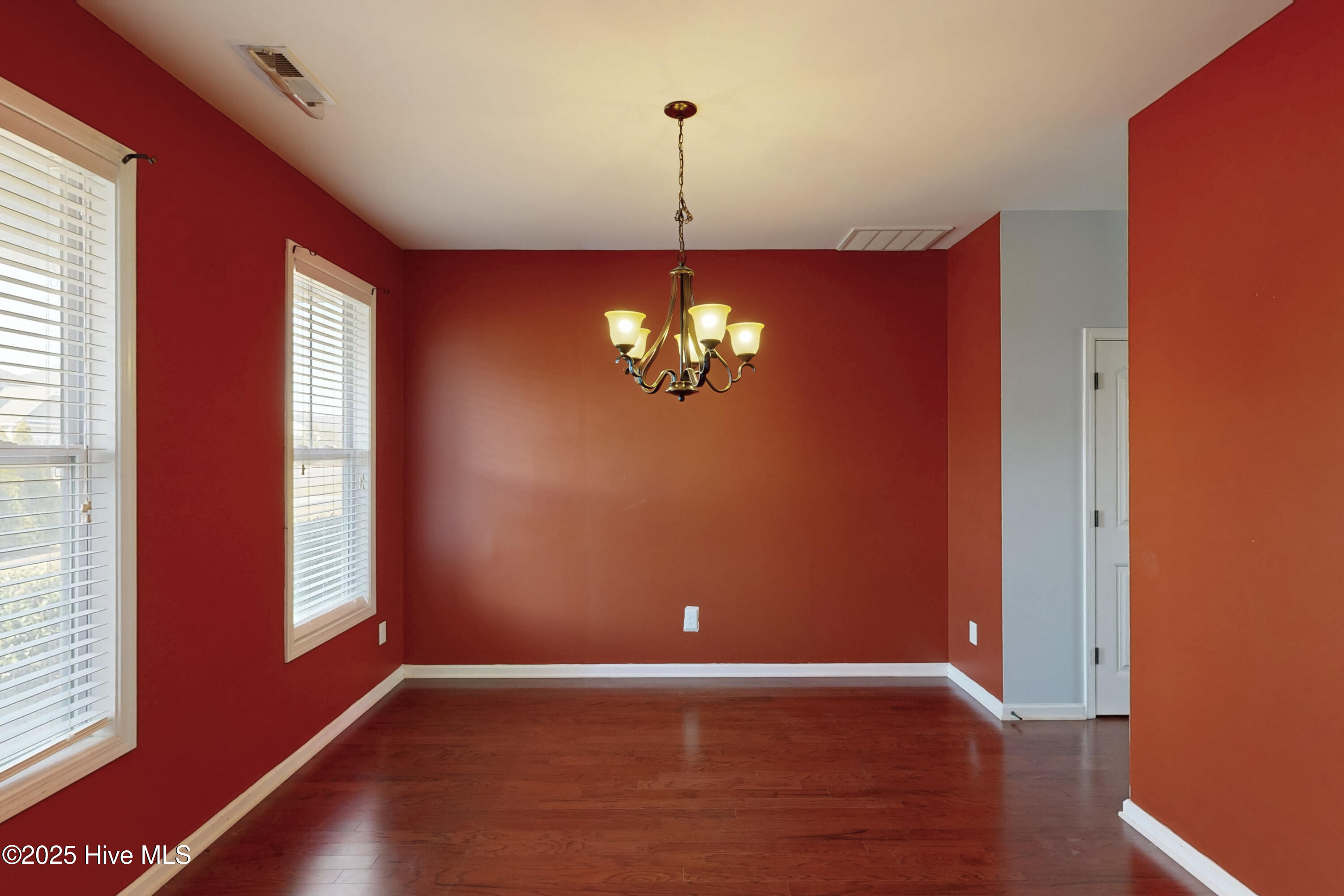 7273 Savanna Run Loop