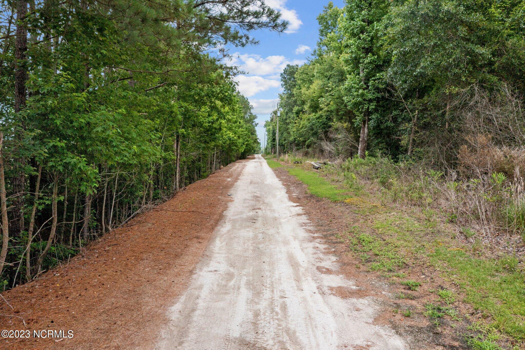 218 Thomas Loop Road