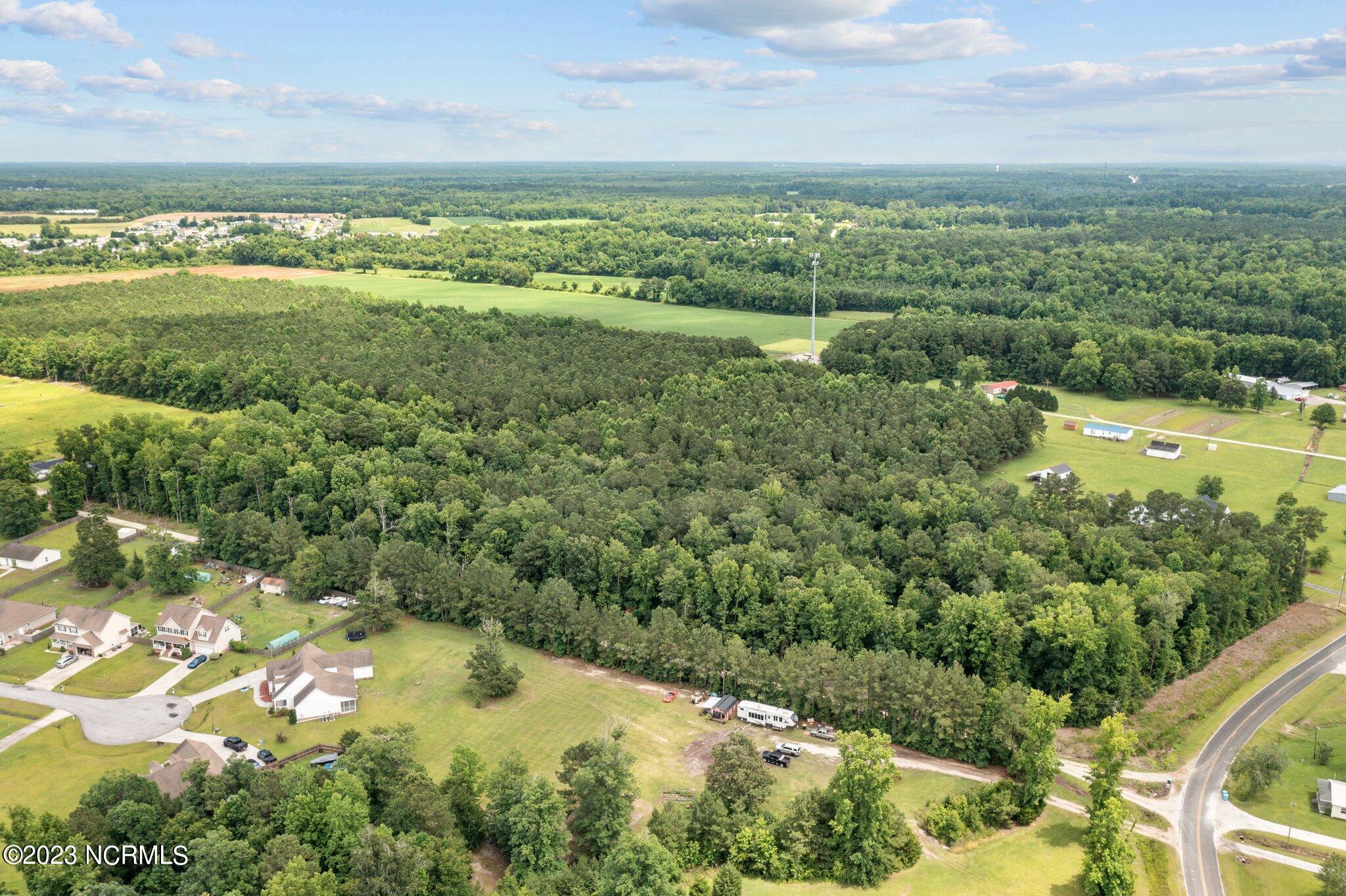 218 Thomas Loop Road