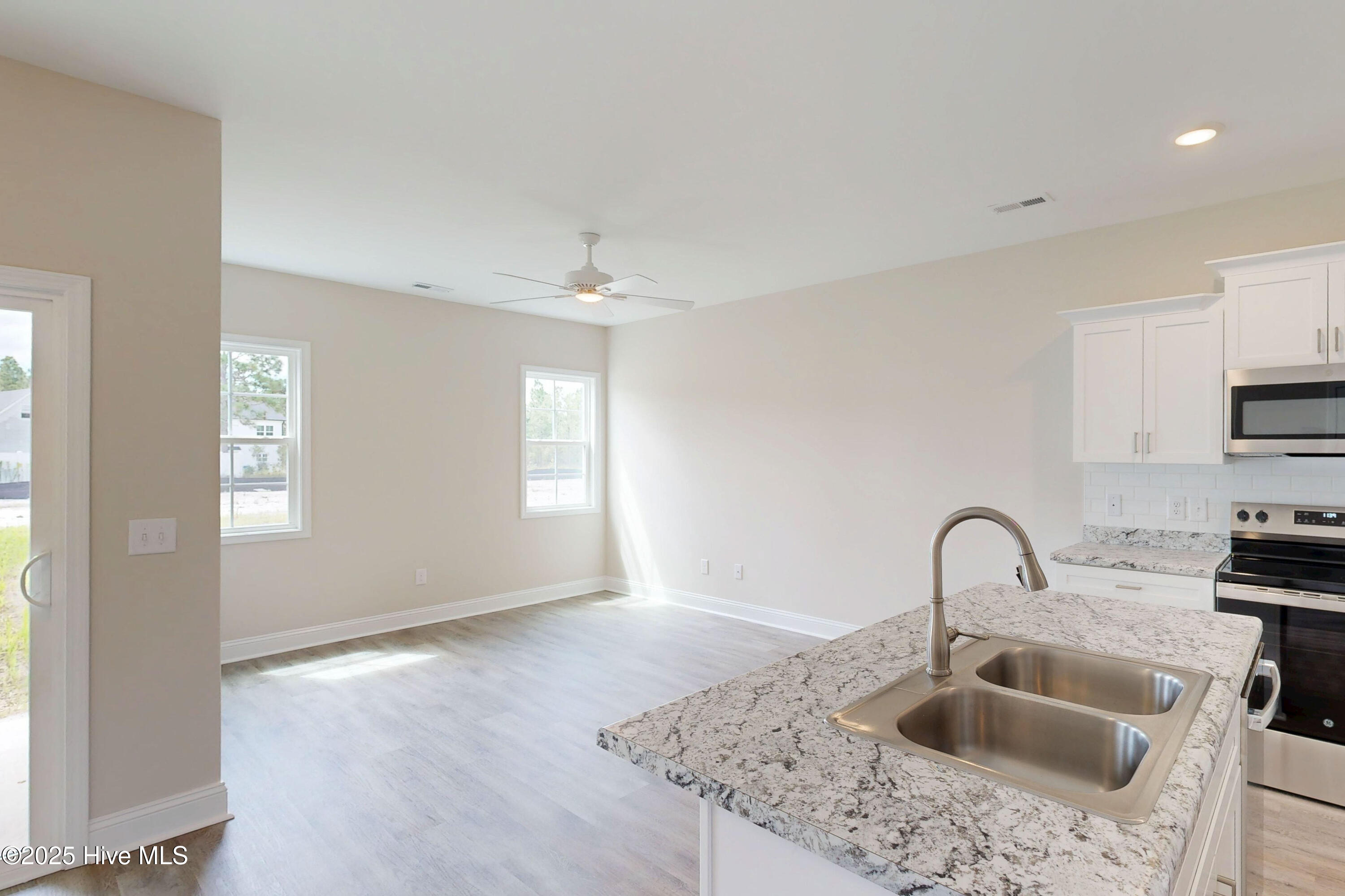 207 Sandpiper Place