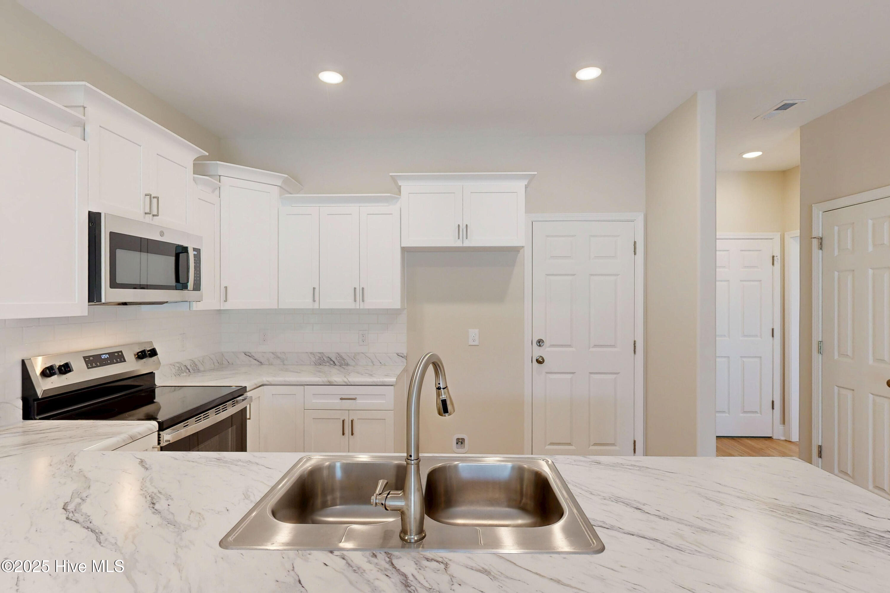 209 Sandpiper Place
