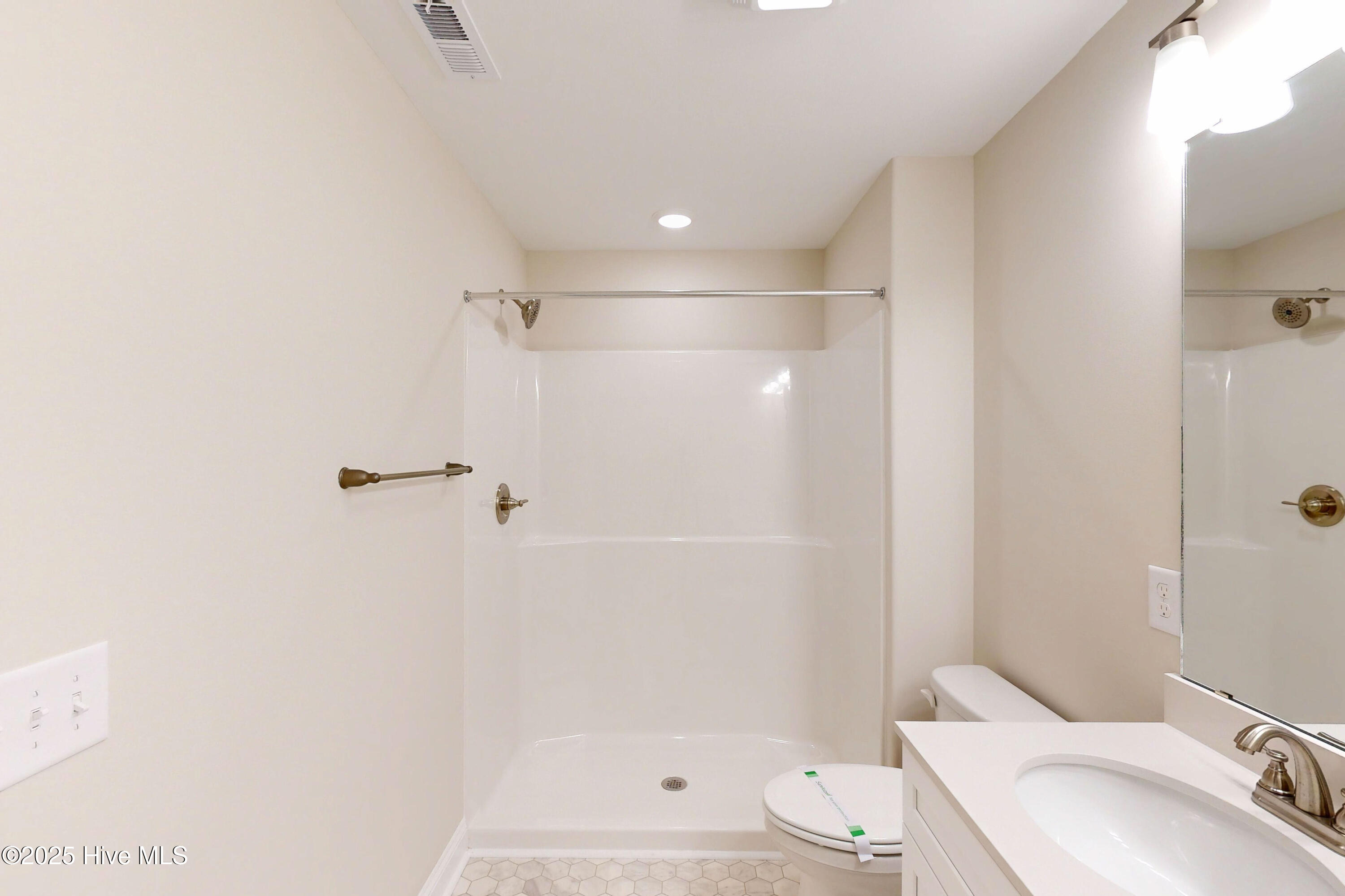211 Sandpiper Place