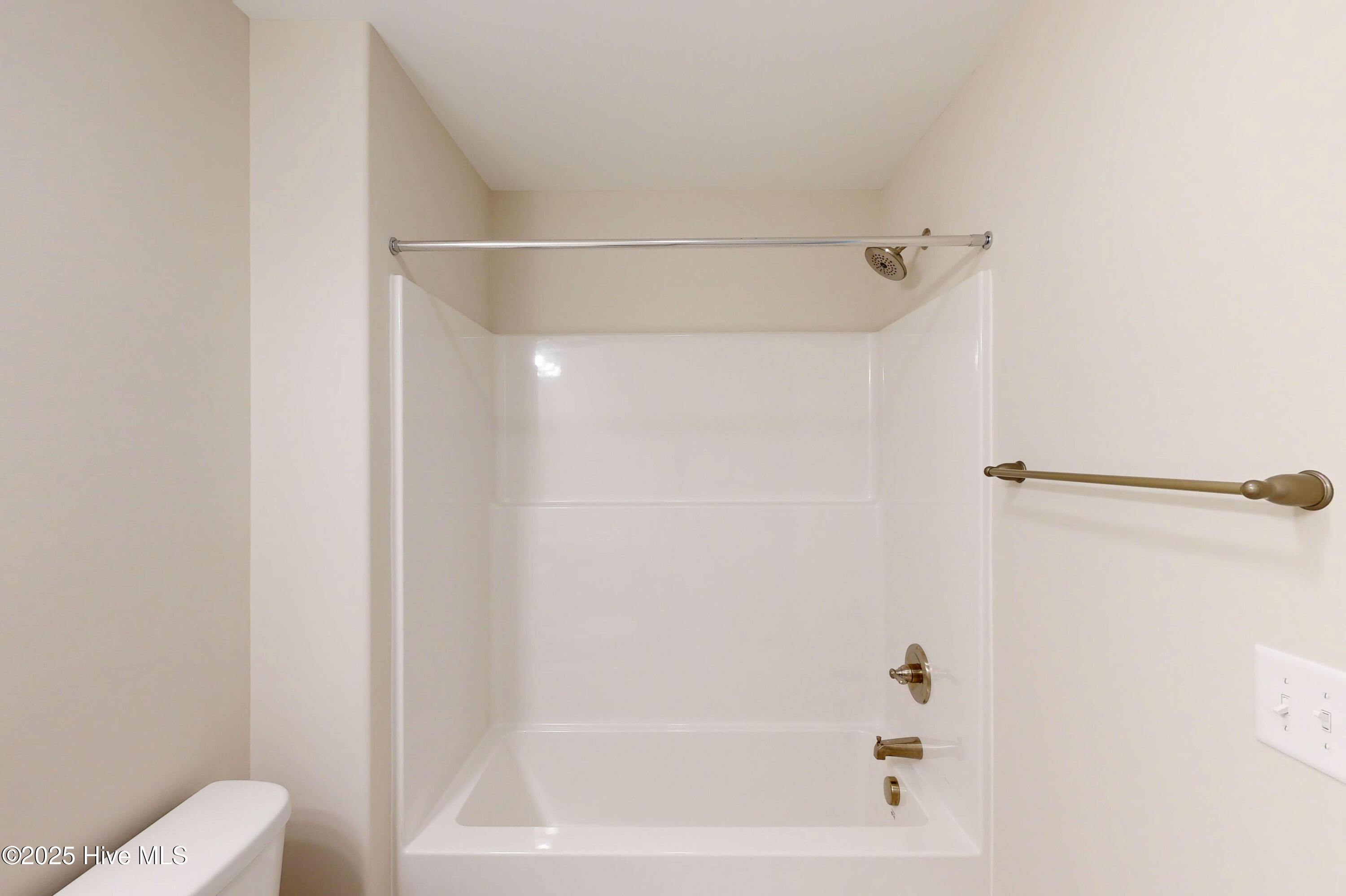 211 Sandpiper Place