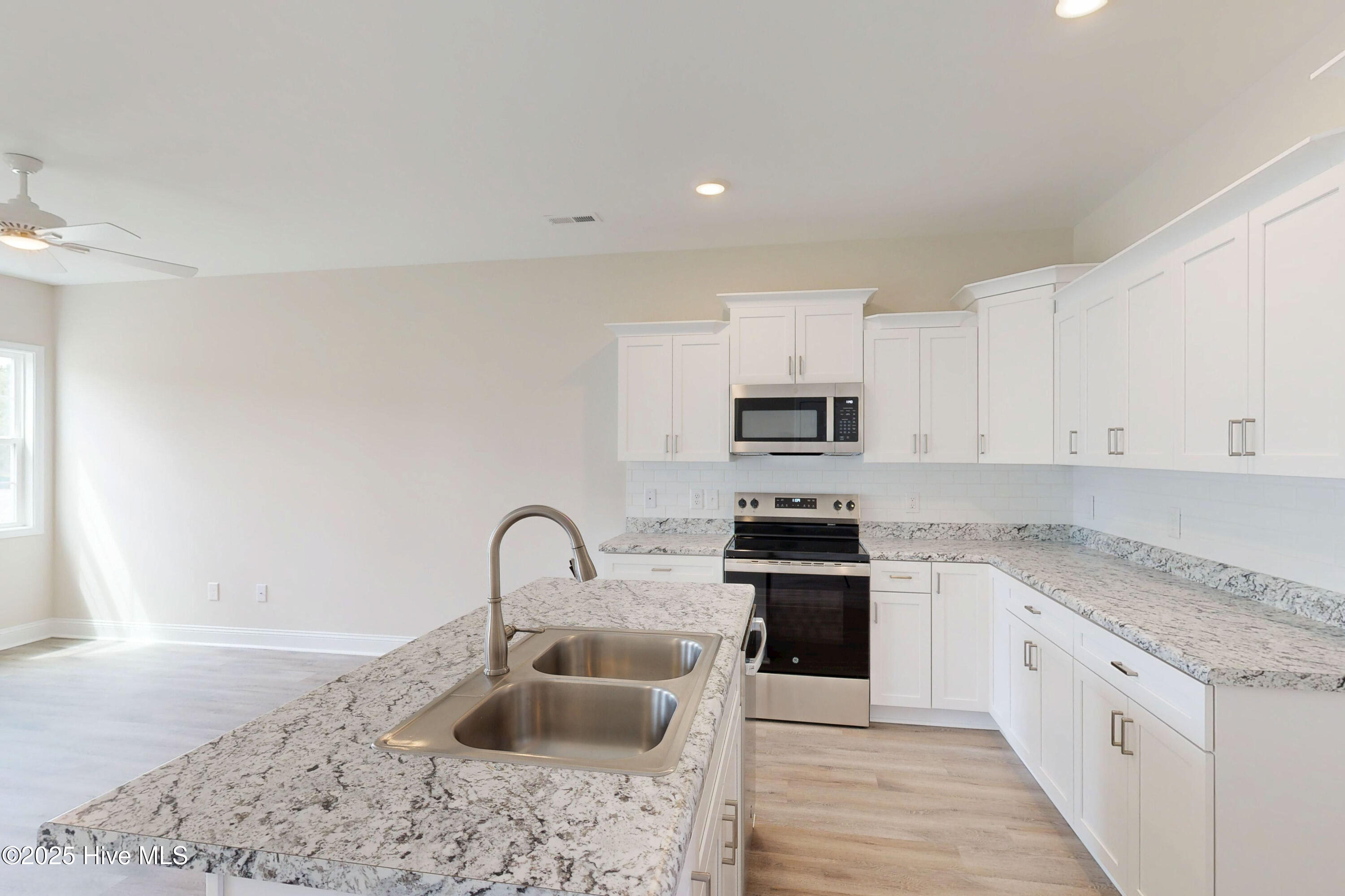 211 Sandpiper Place