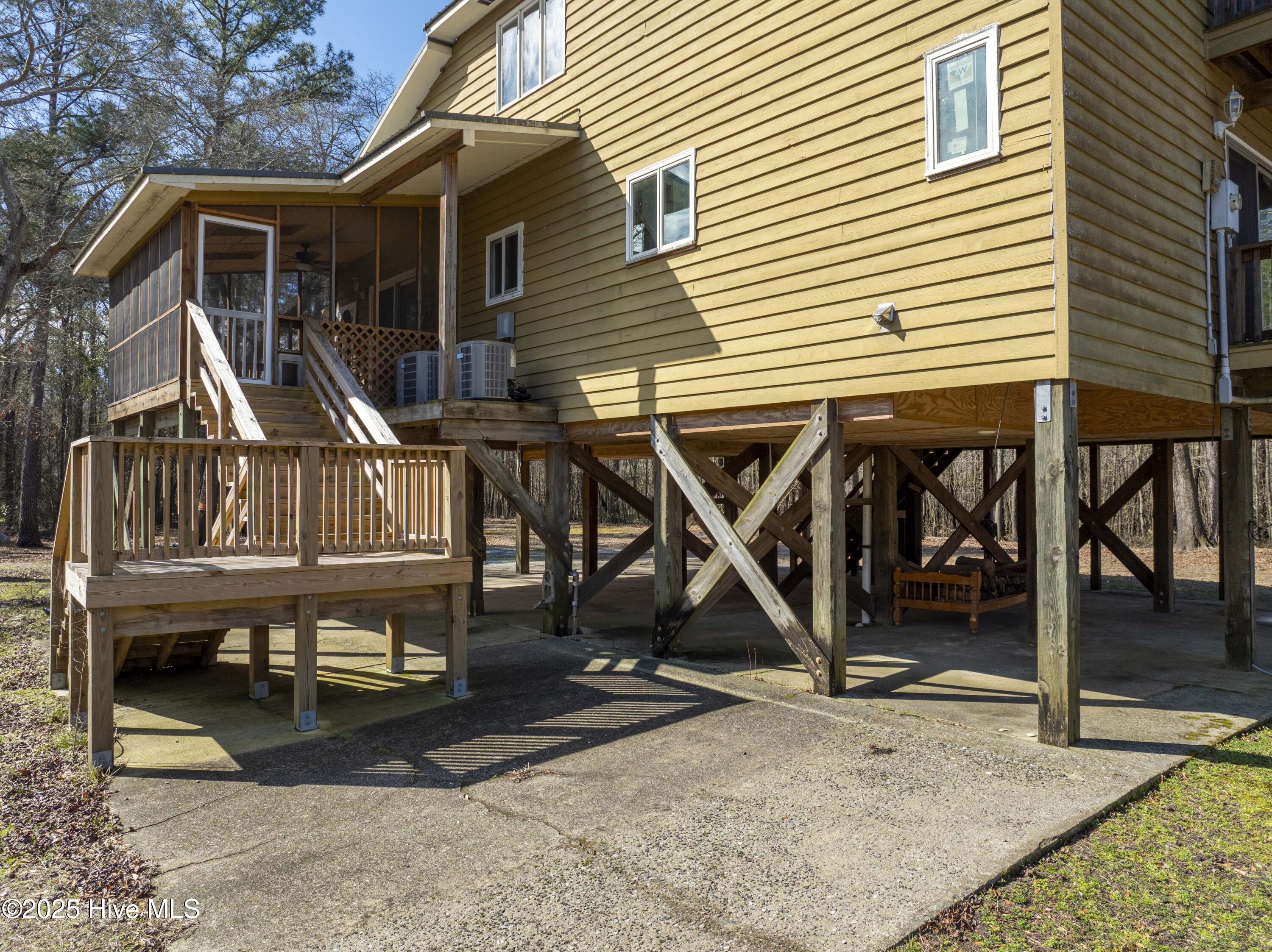 106 River Bend Drive