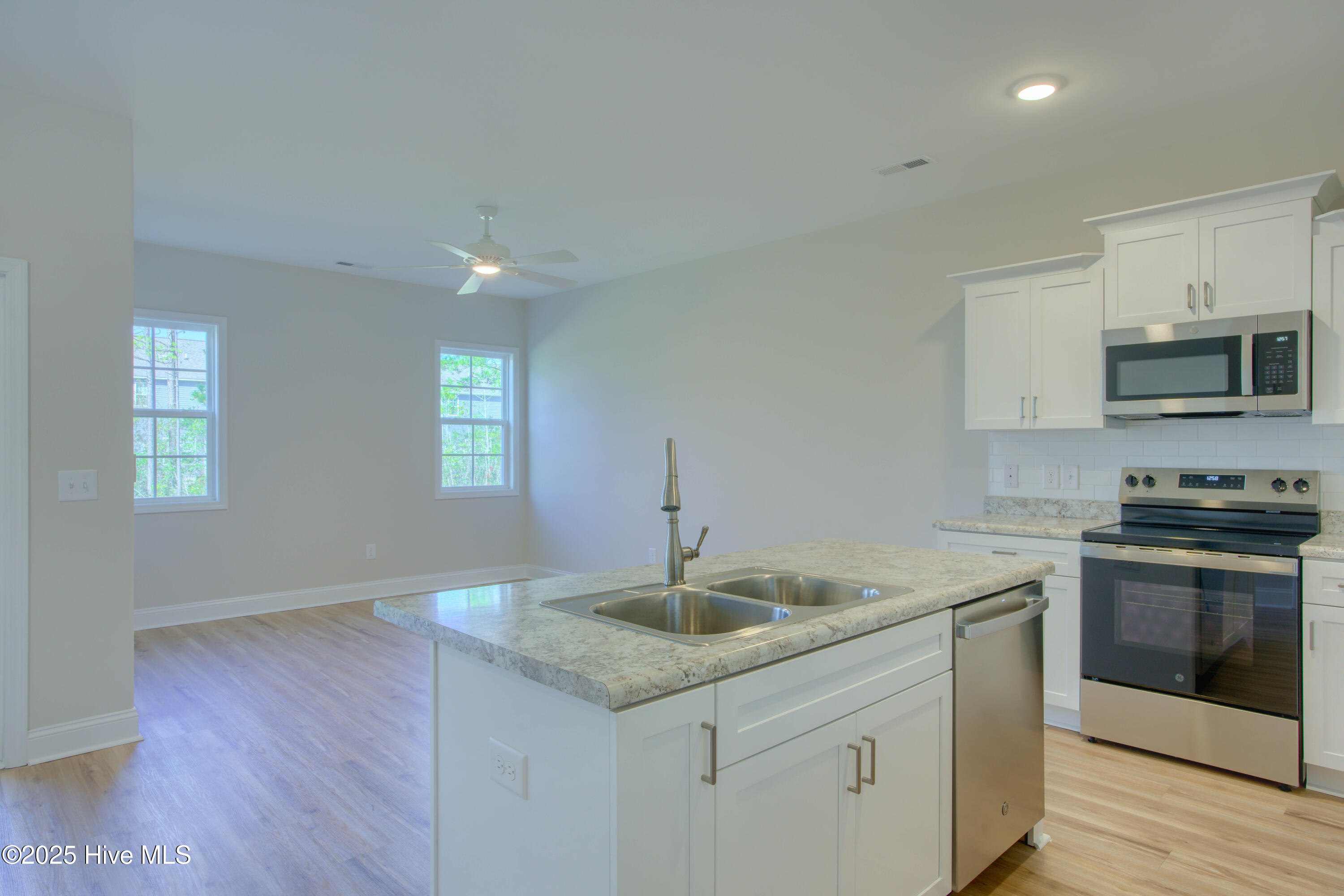 220 Sandpiper Place