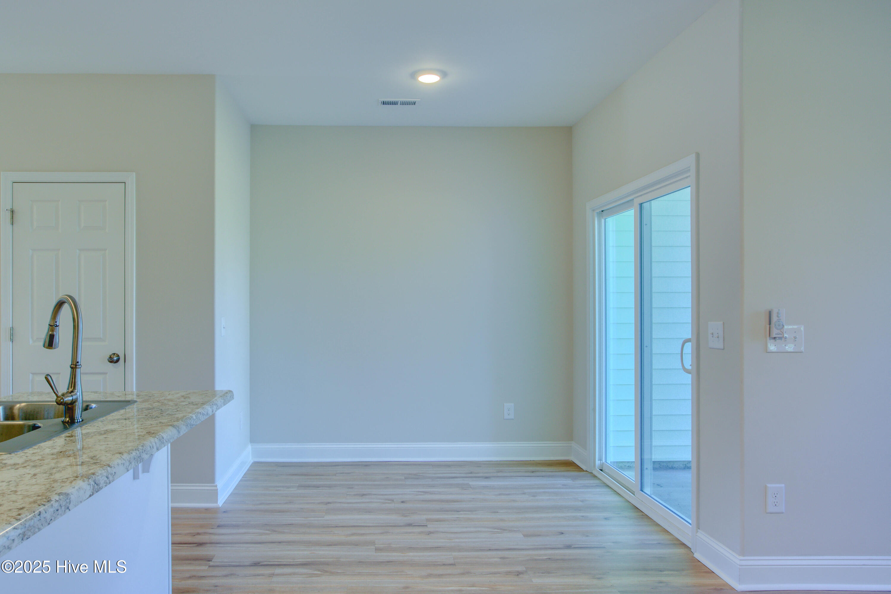220 Sandpiper Place
