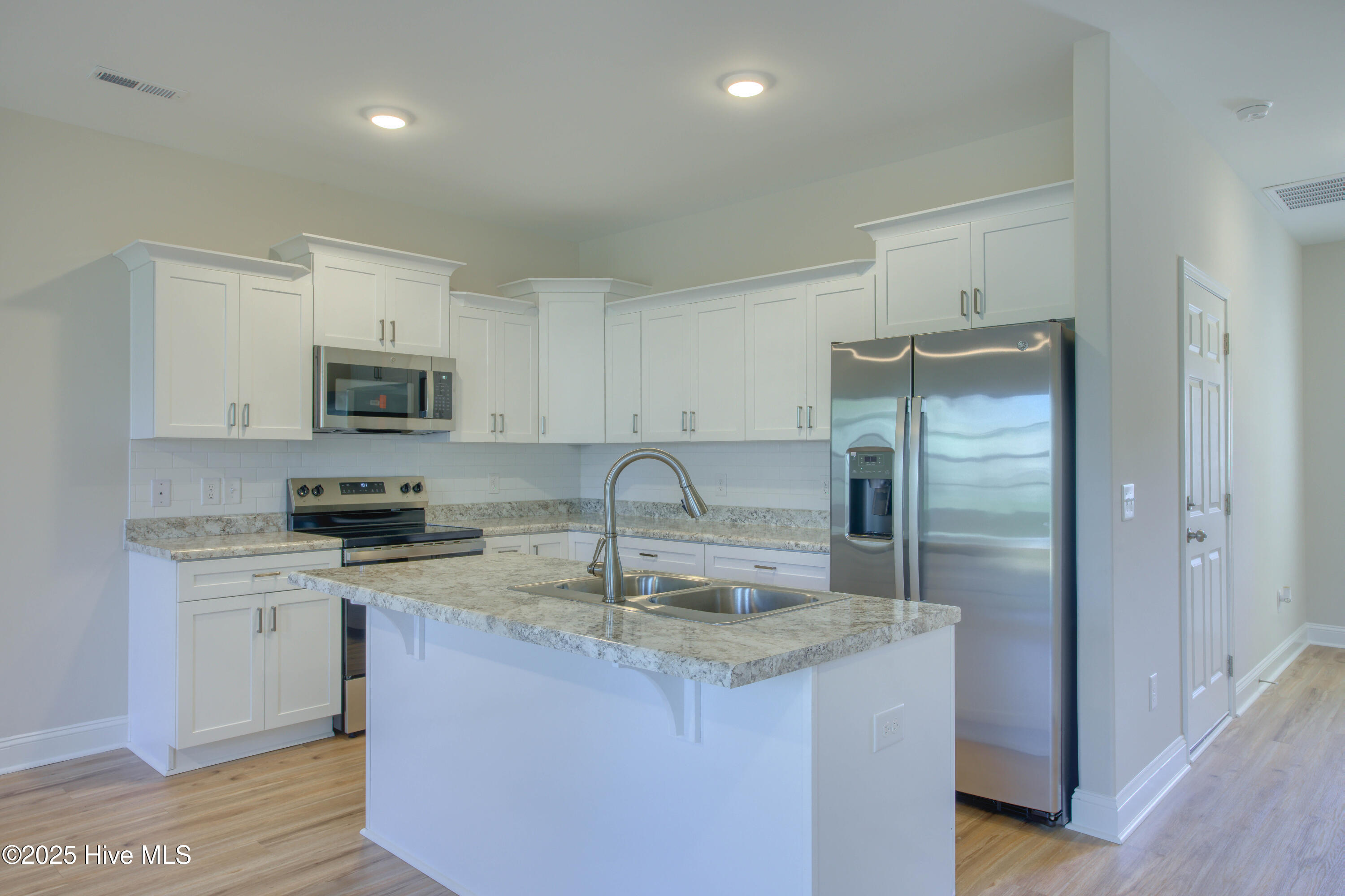 220 Sandpiper Place