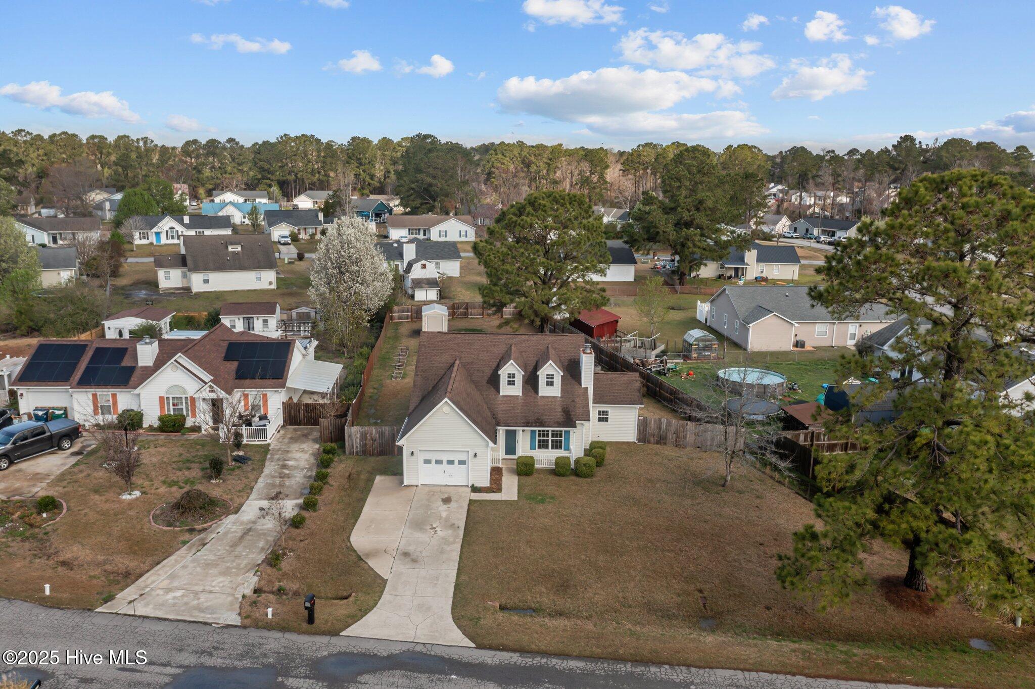 102 Quarterhorse Lane