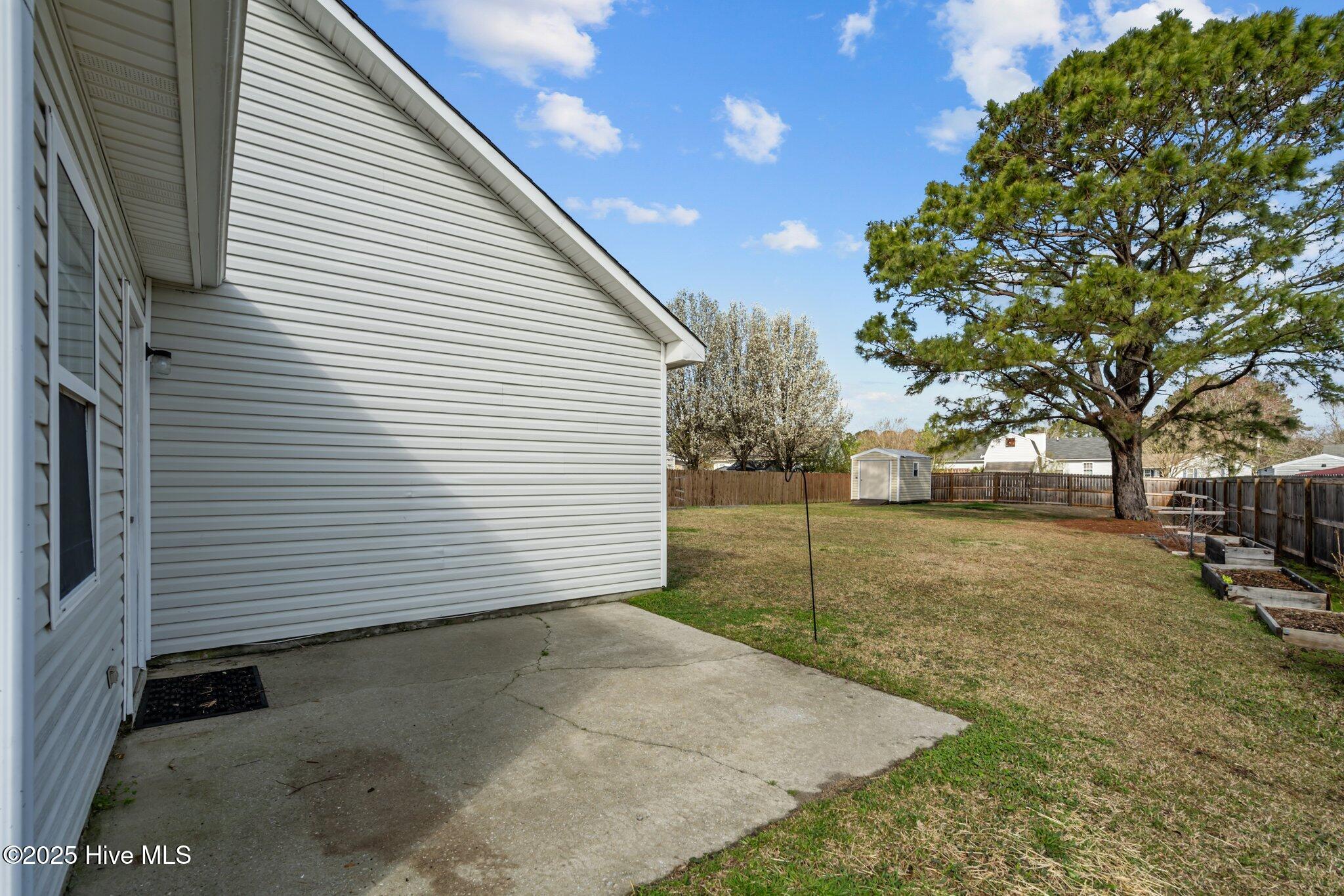 102 Quarterhorse Lane