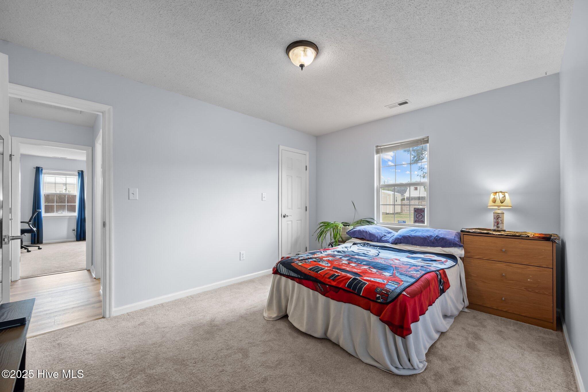 102 Quarterhorse Lane