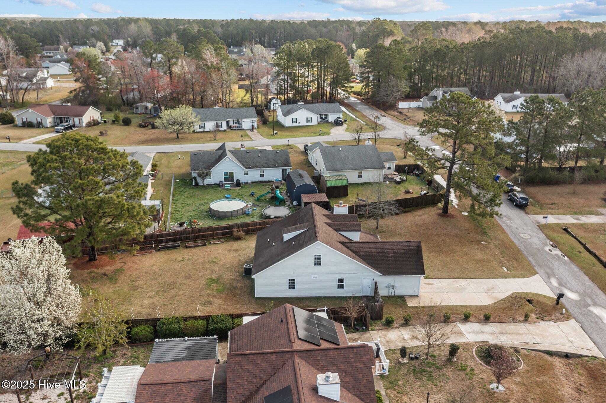 102 Quarterhorse Lane