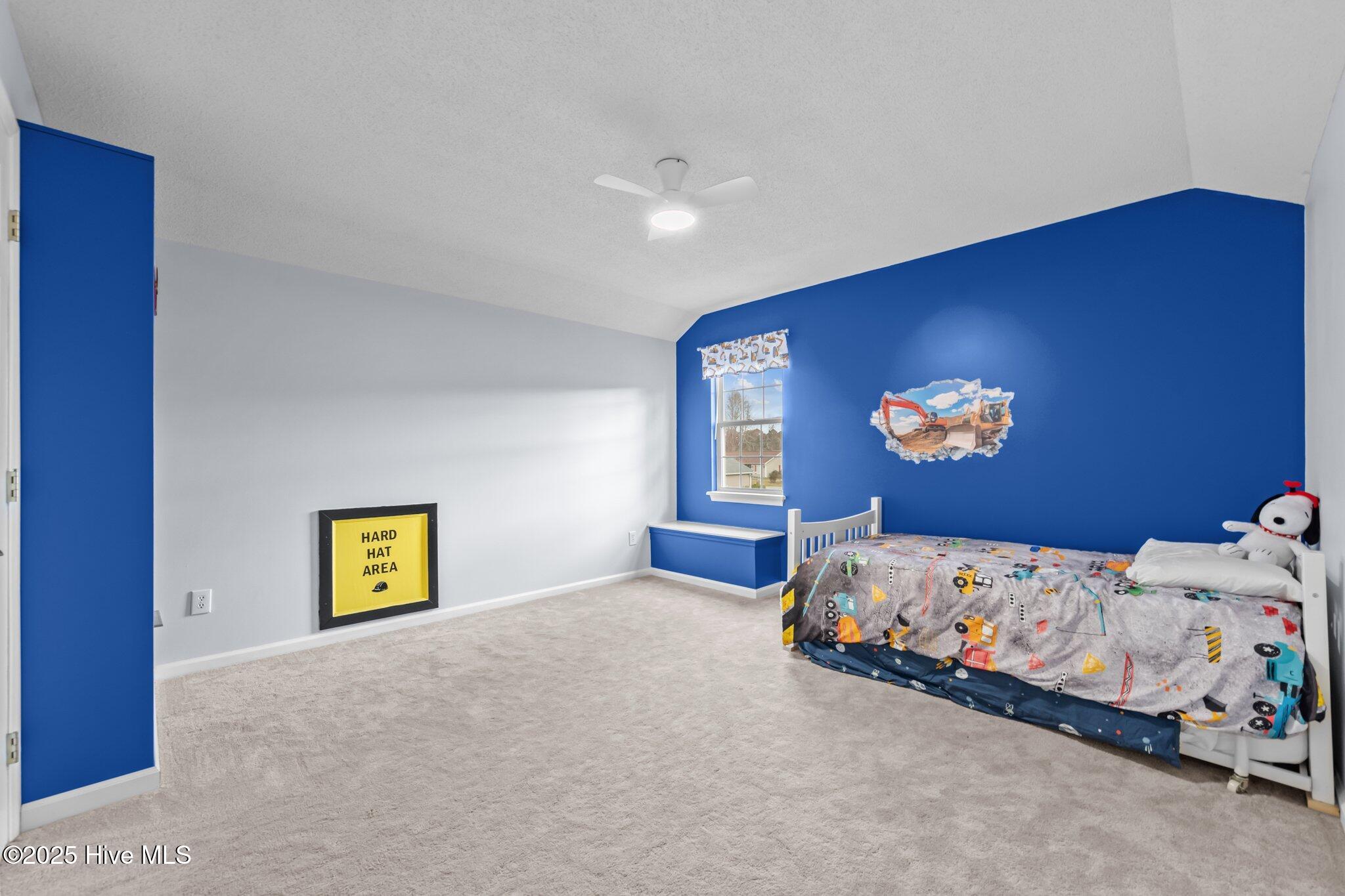 102 Quarterhorse Lane