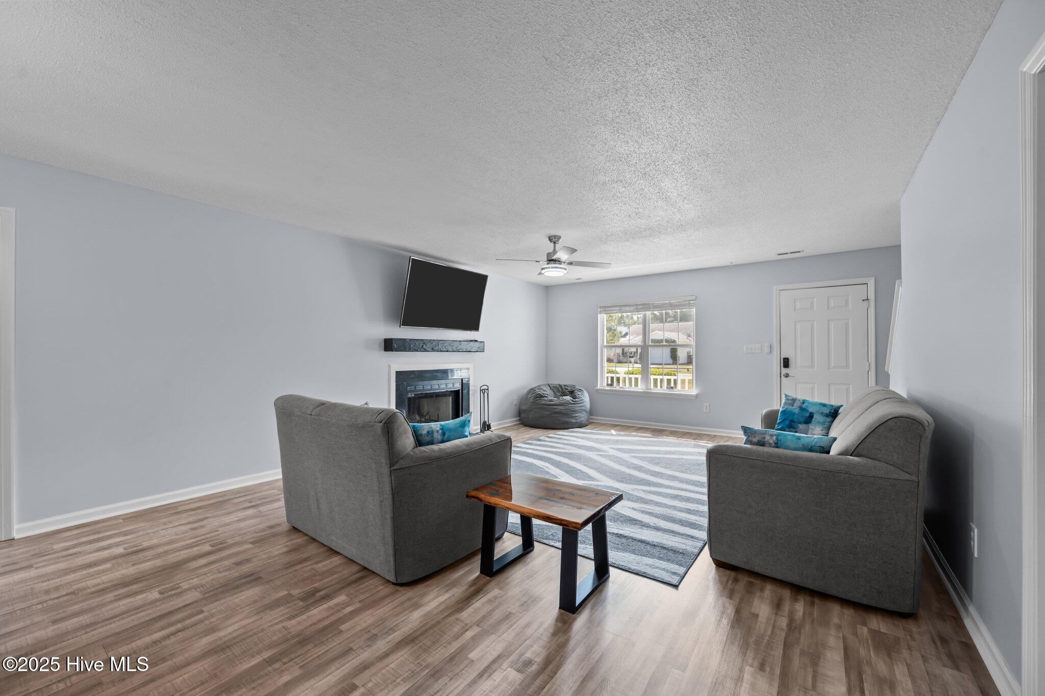 102 Quarterhorse Lane