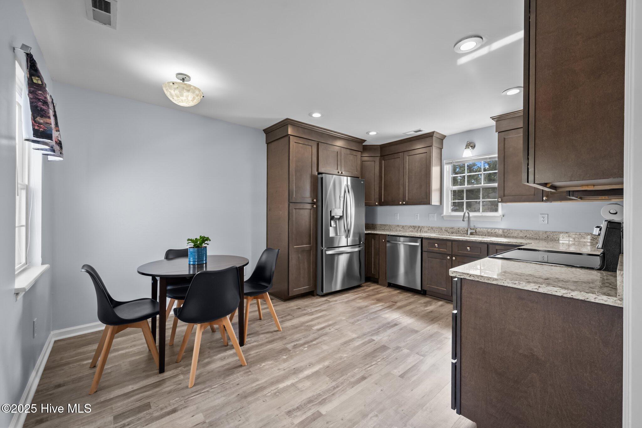 102 Quarterhorse Lane