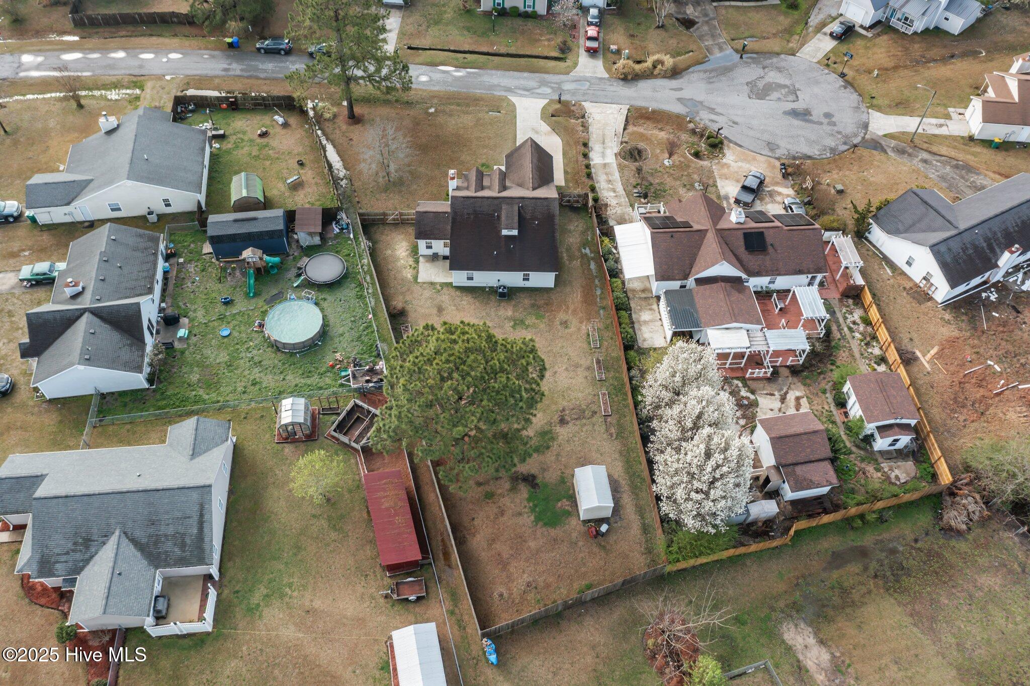 102 Quarterhorse Lane