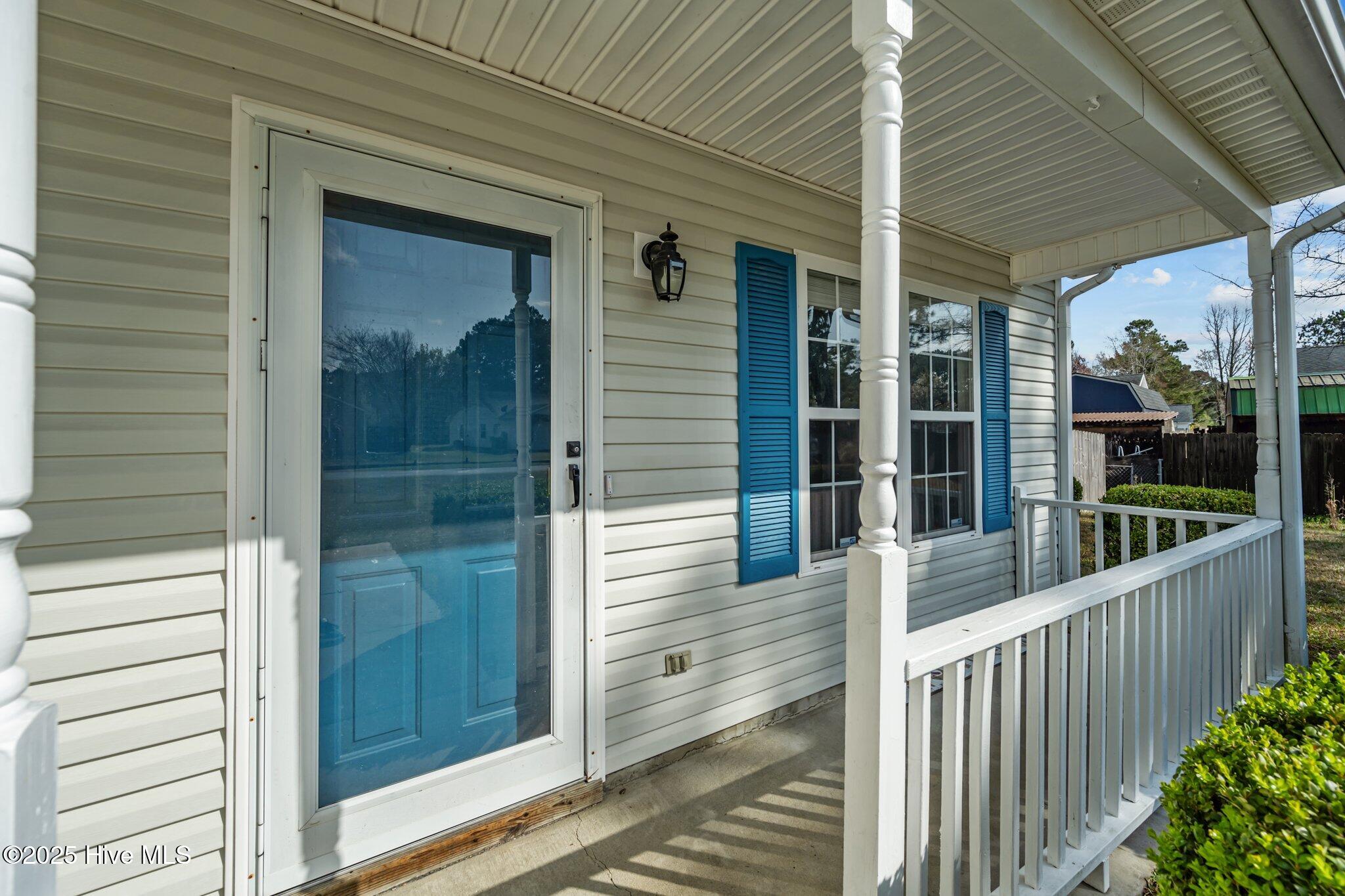 102 Quarterhorse Lane