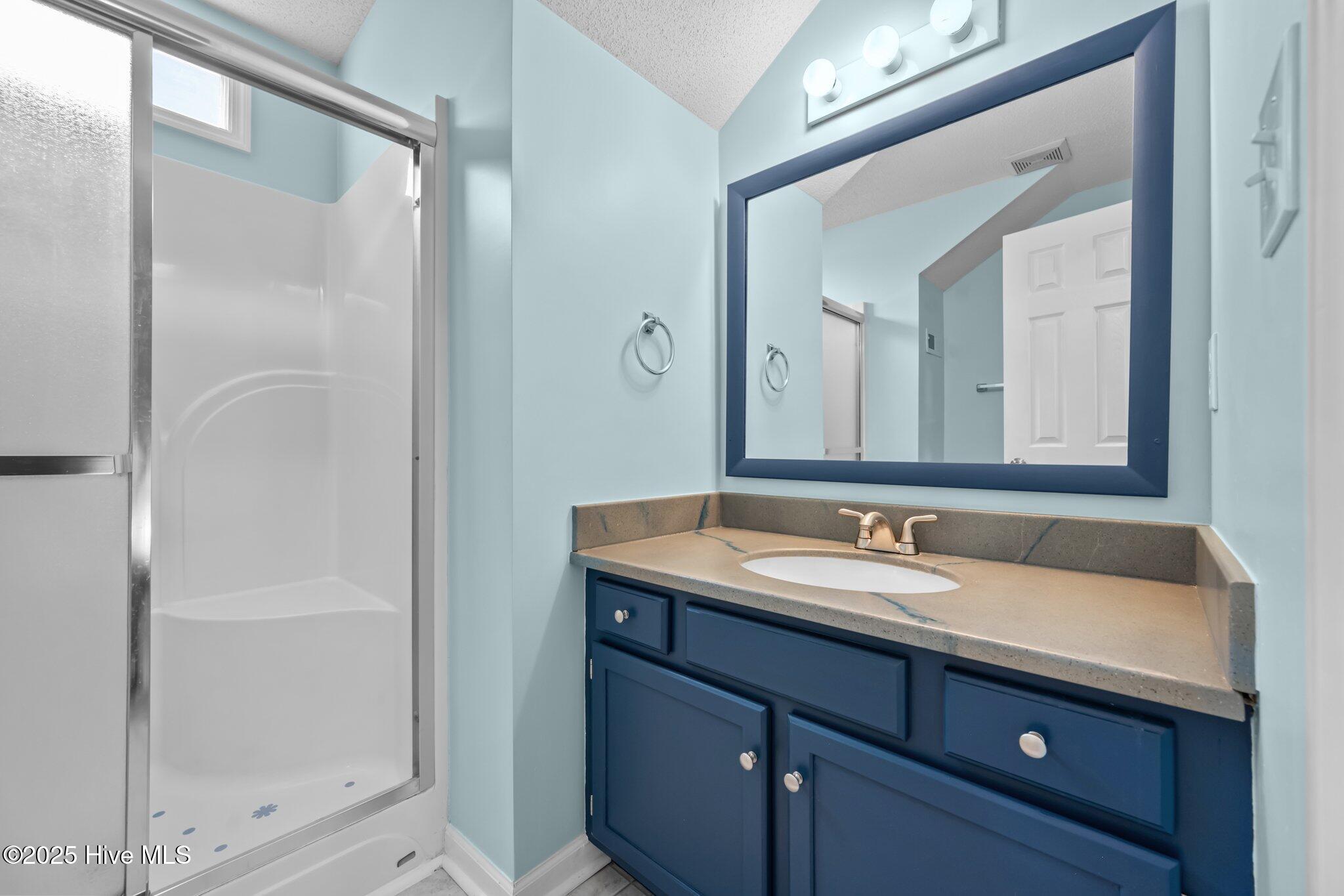 102 Quarterhorse Lane