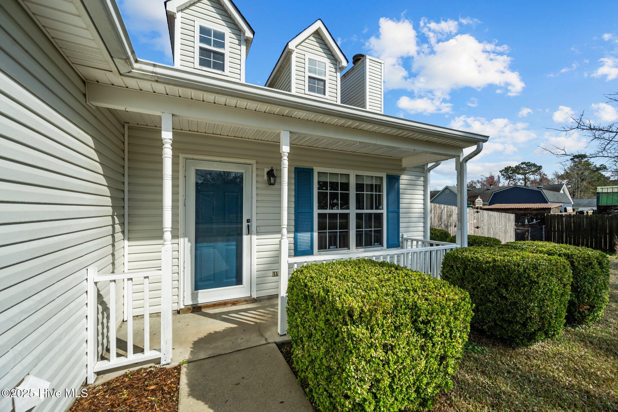 102 Quarterhorse Lane