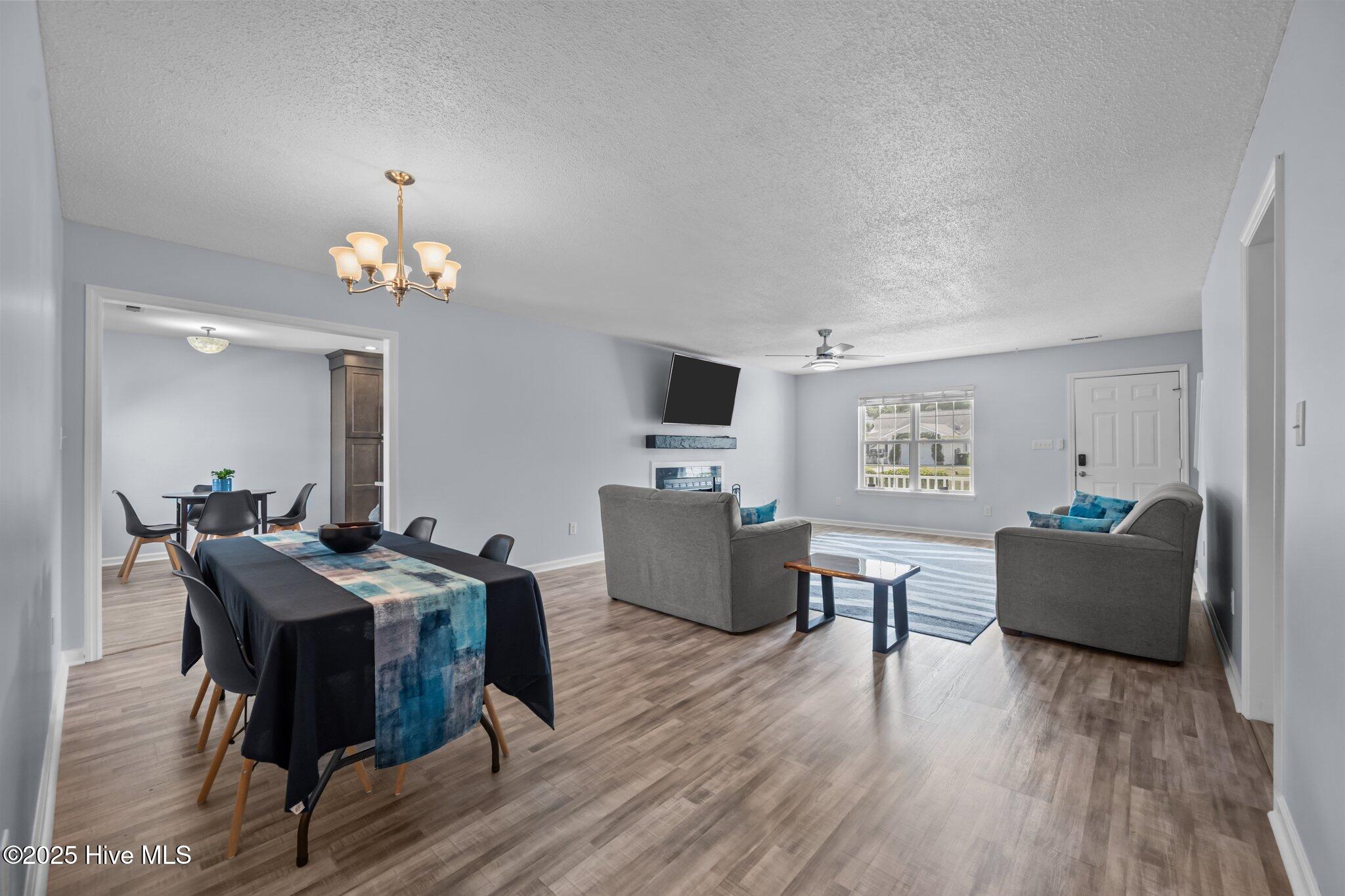 102 Quarterhorse Lane