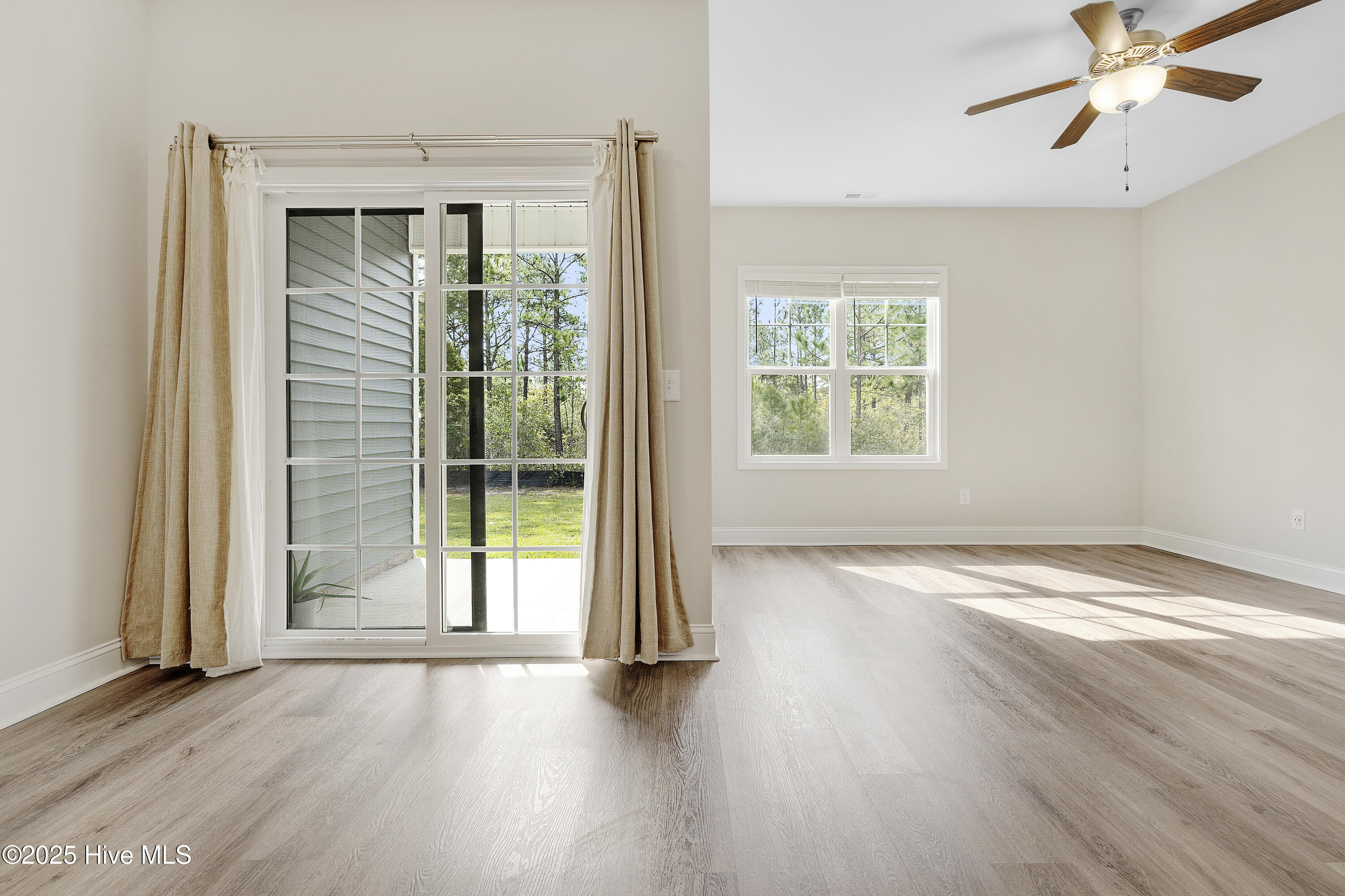 327 S Stingray Lane