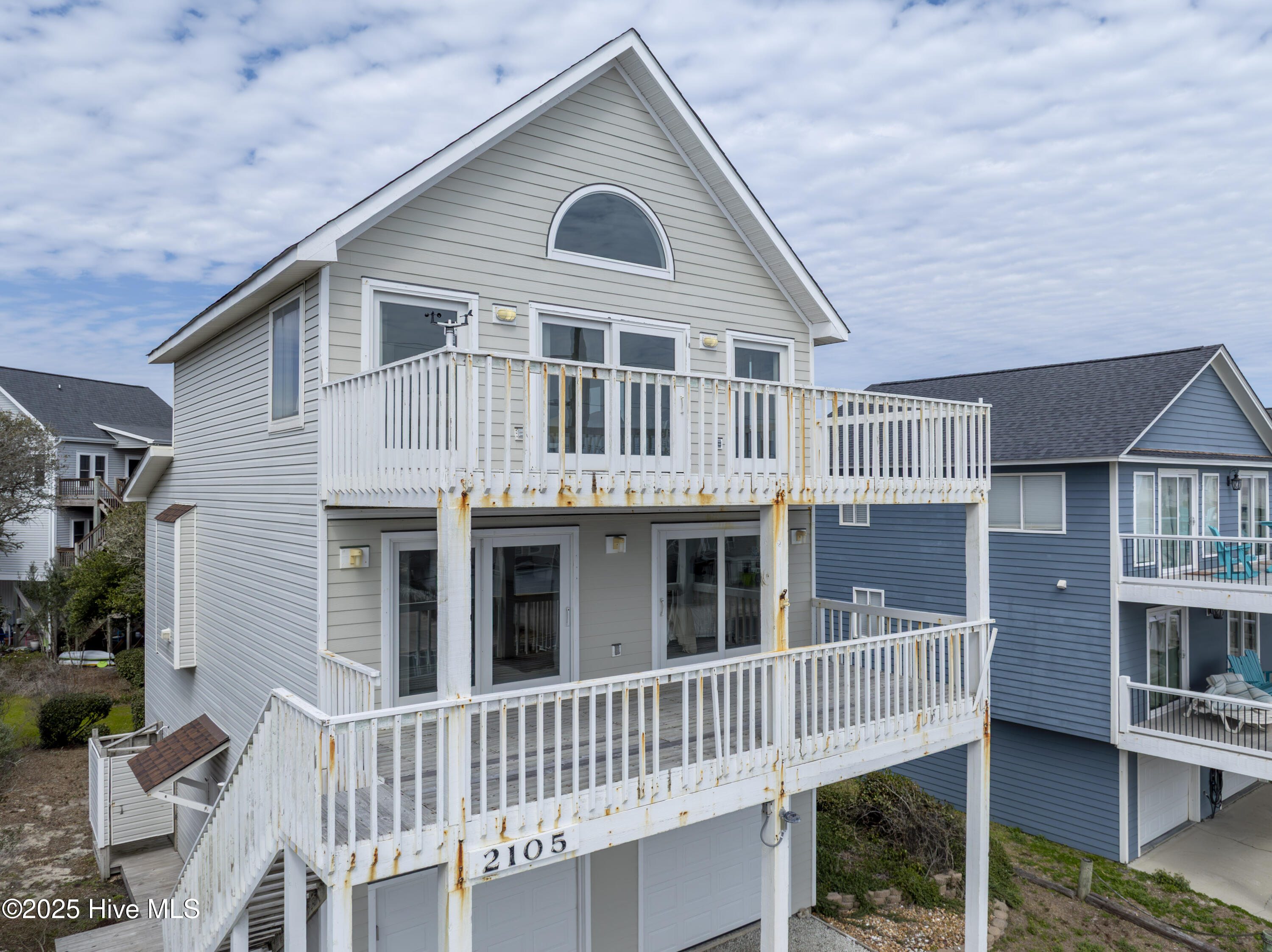 2105 S Shore Drive