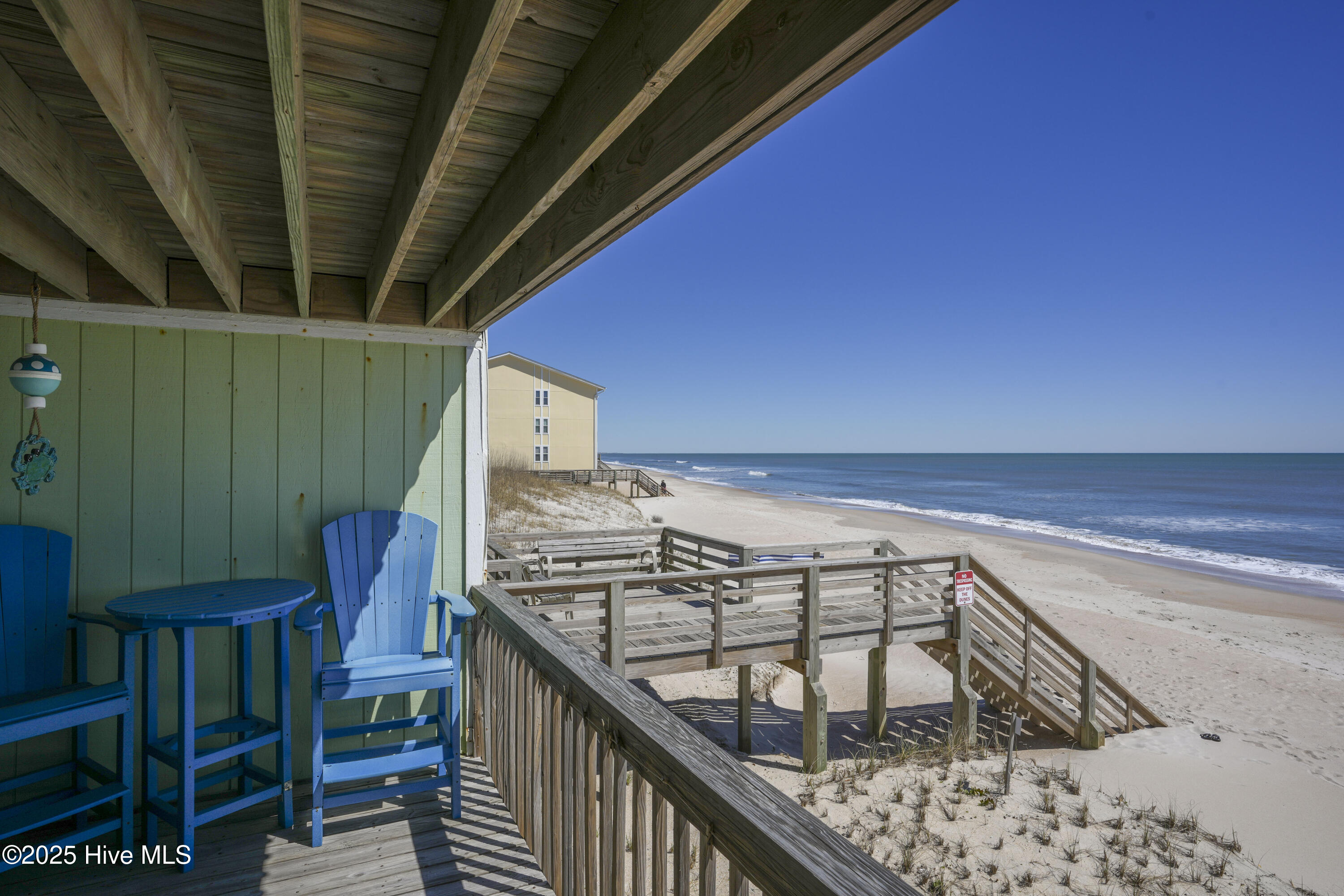 918 N New River Drive, 116