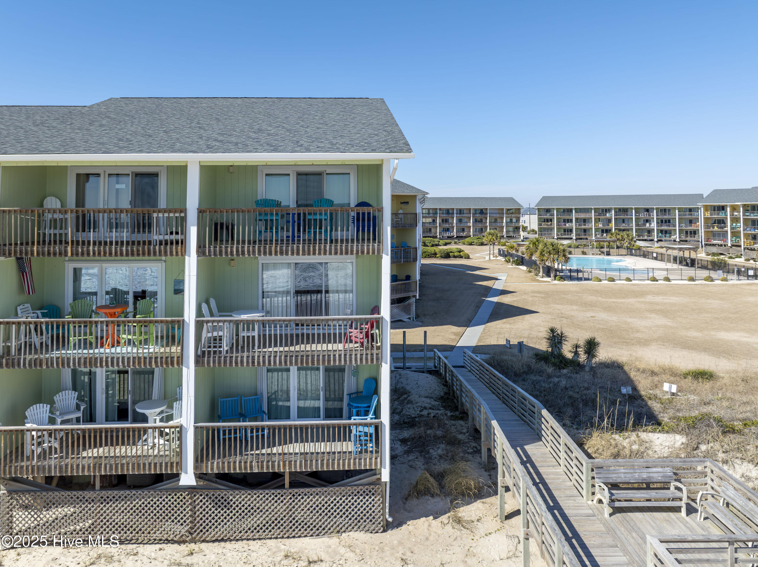 918 N New River Drive, 116