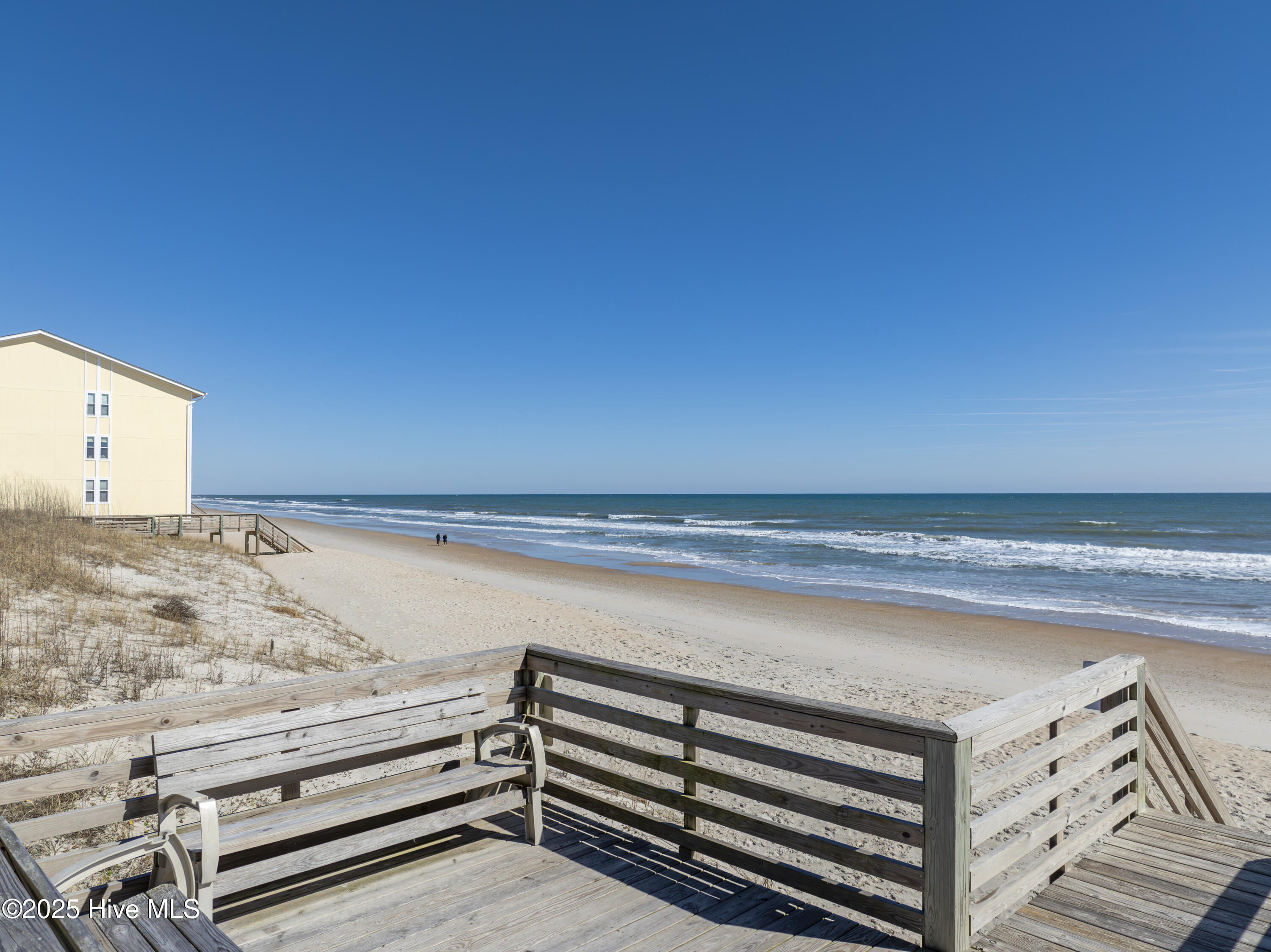 918 N New River Drive, 116