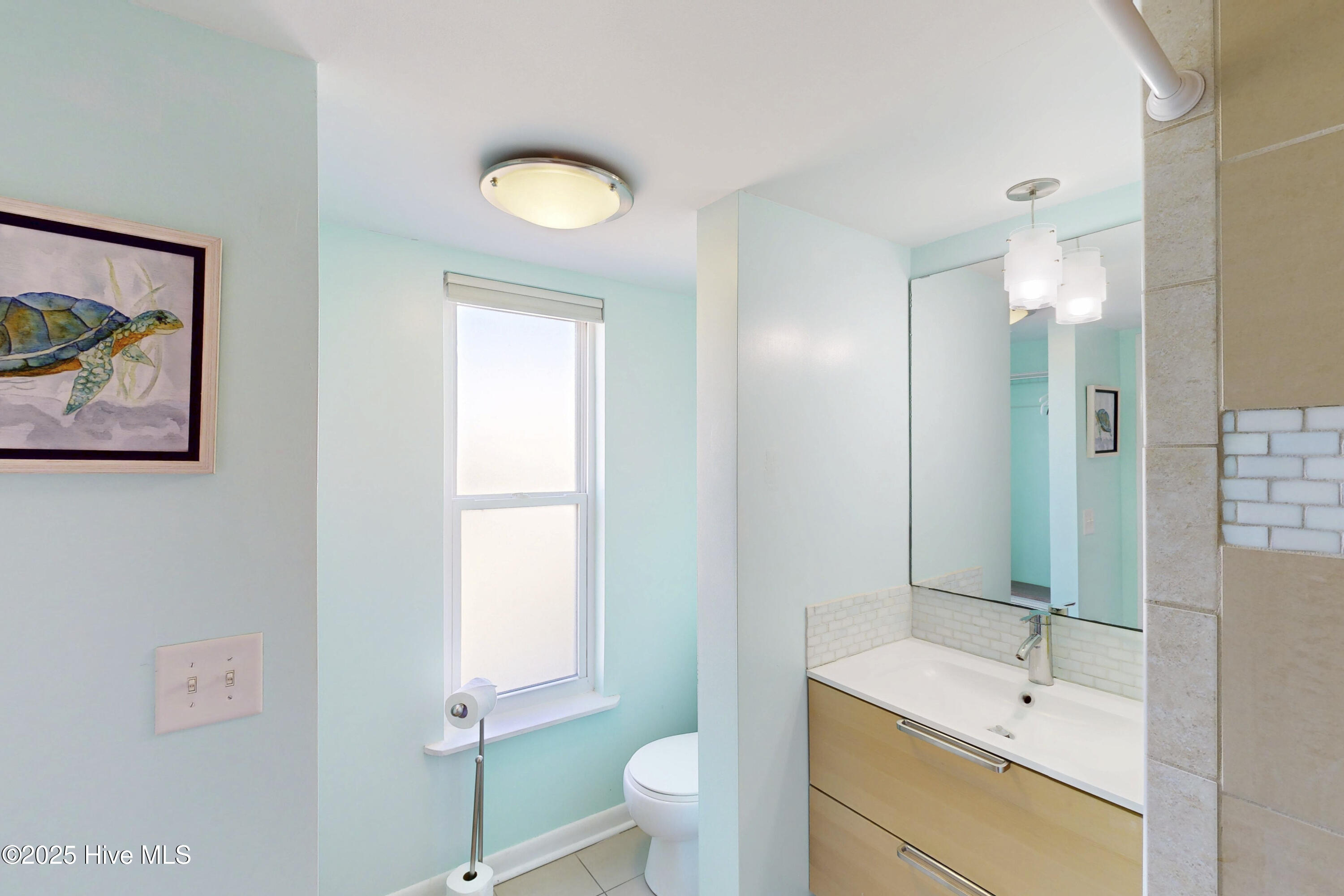 918 N New River Drive, 116