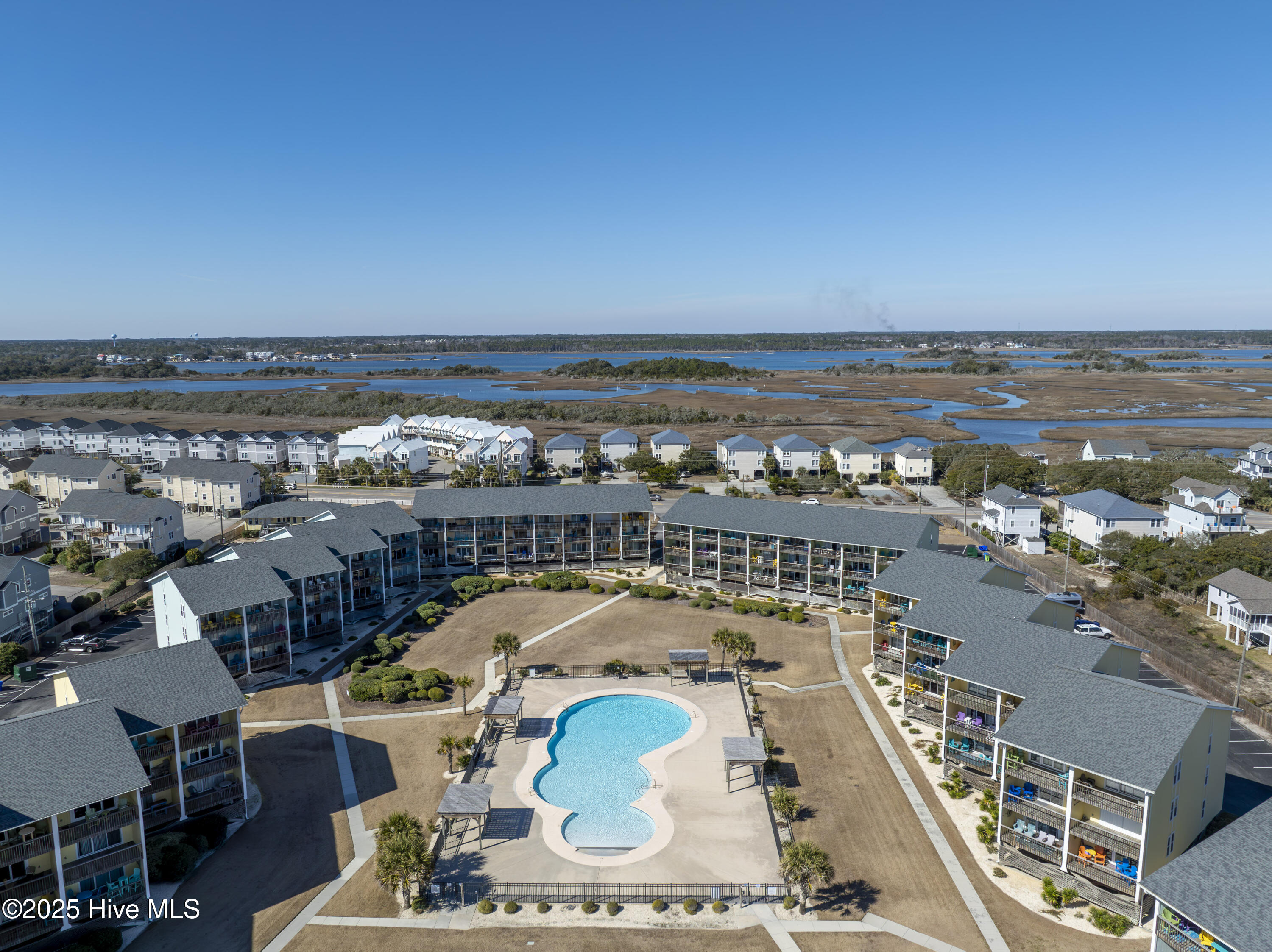 918 N New River Drive, 116