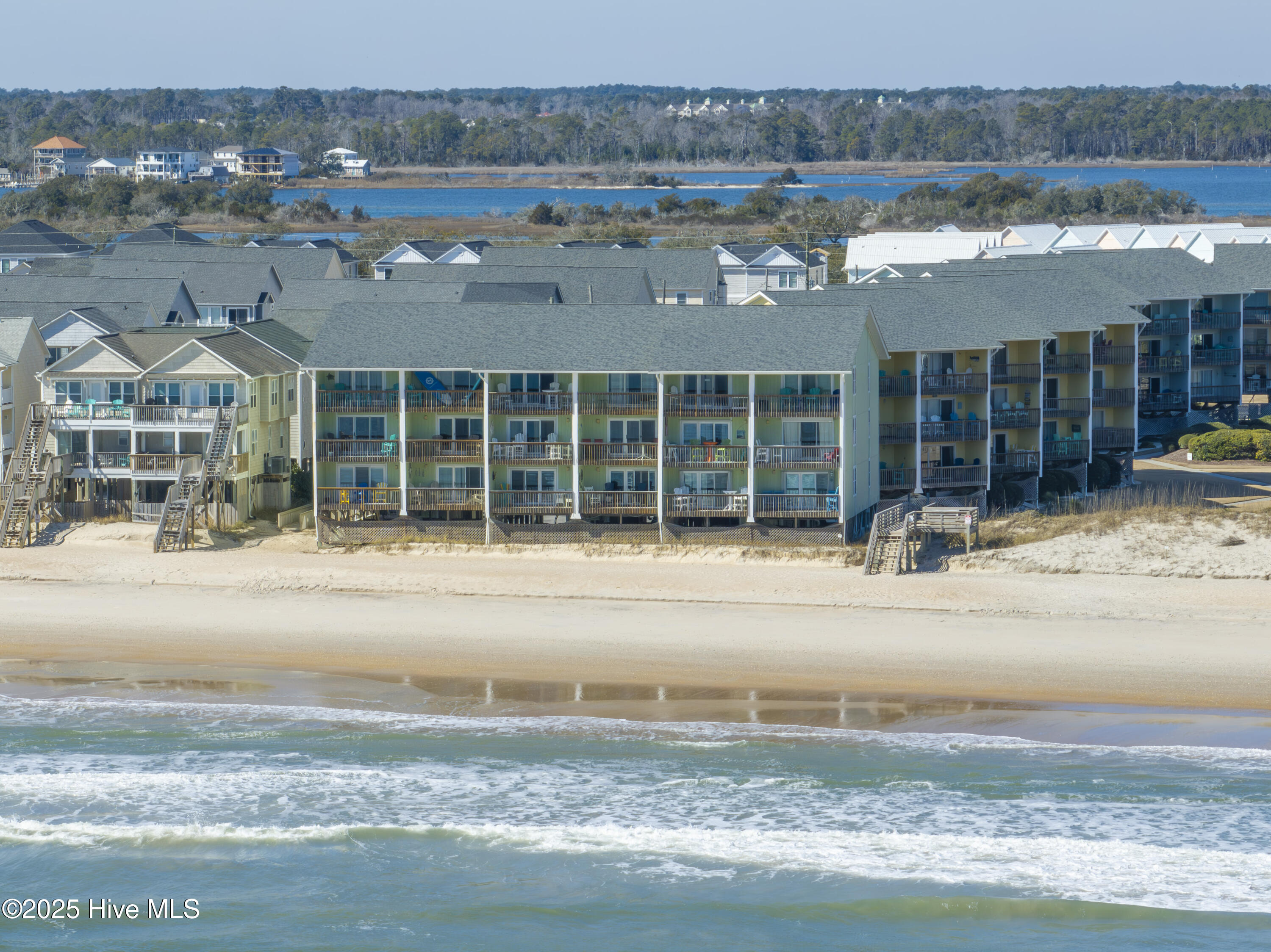 918 N New River Drive, 116