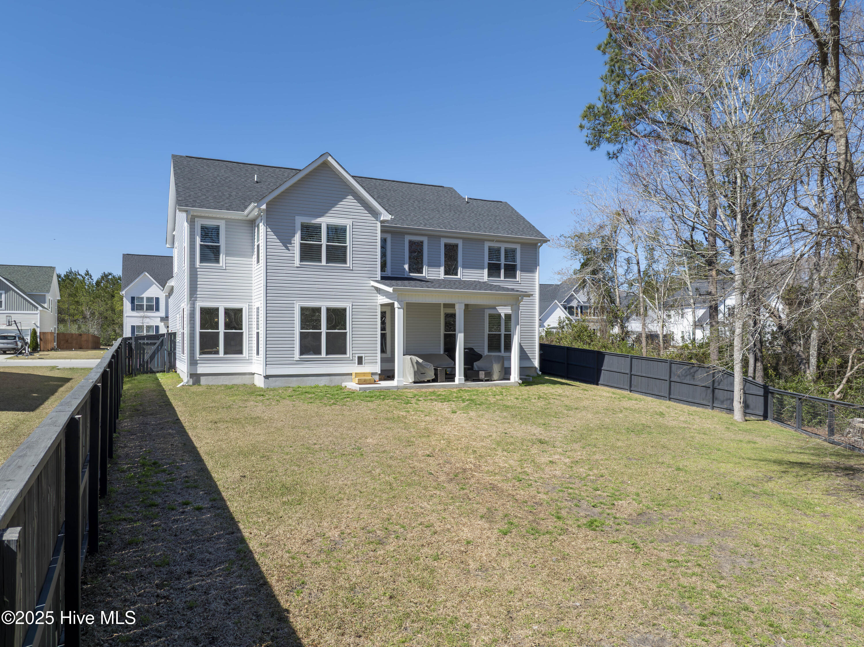 327 Bear Run