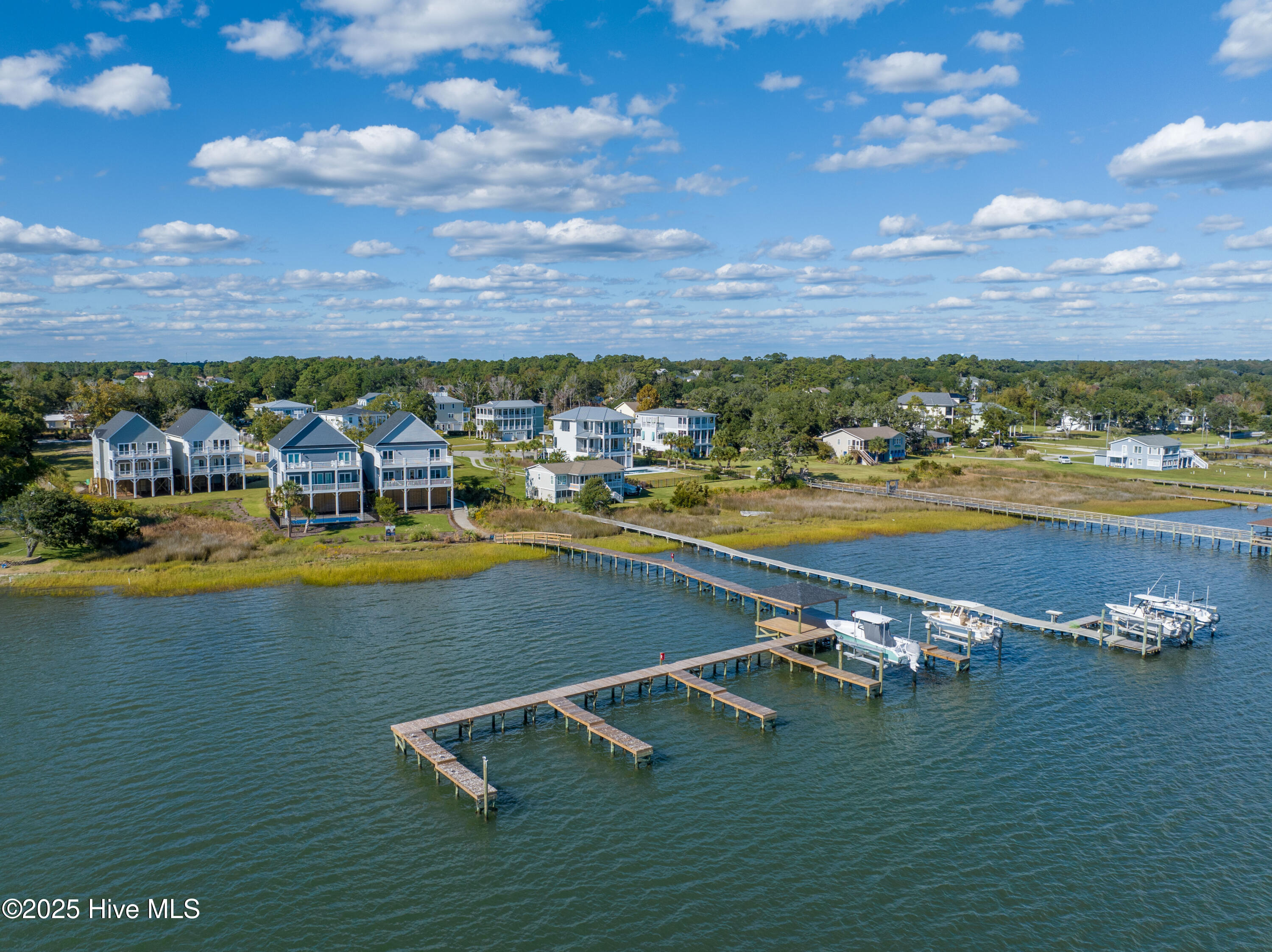 64 Pier Vw Court