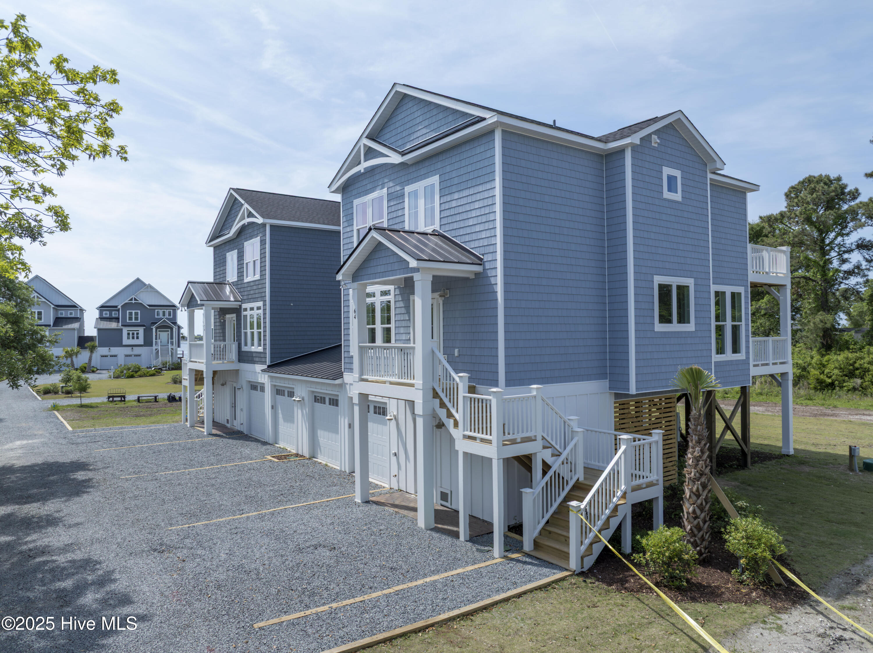 64 Pier Vw Court