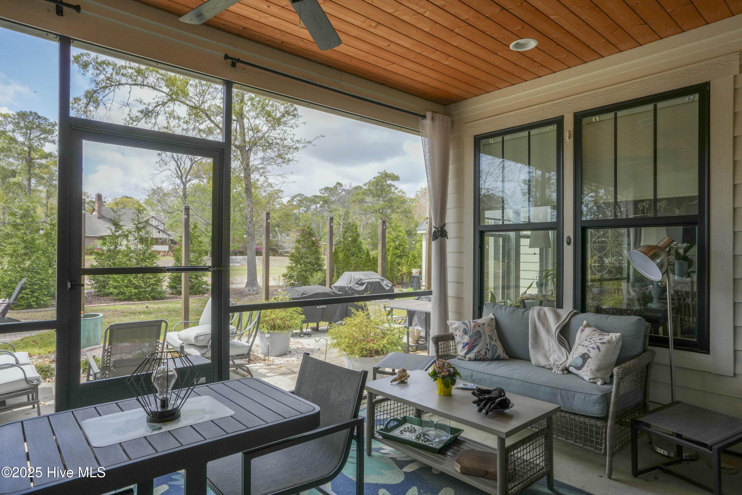 658 Sawgrass Road