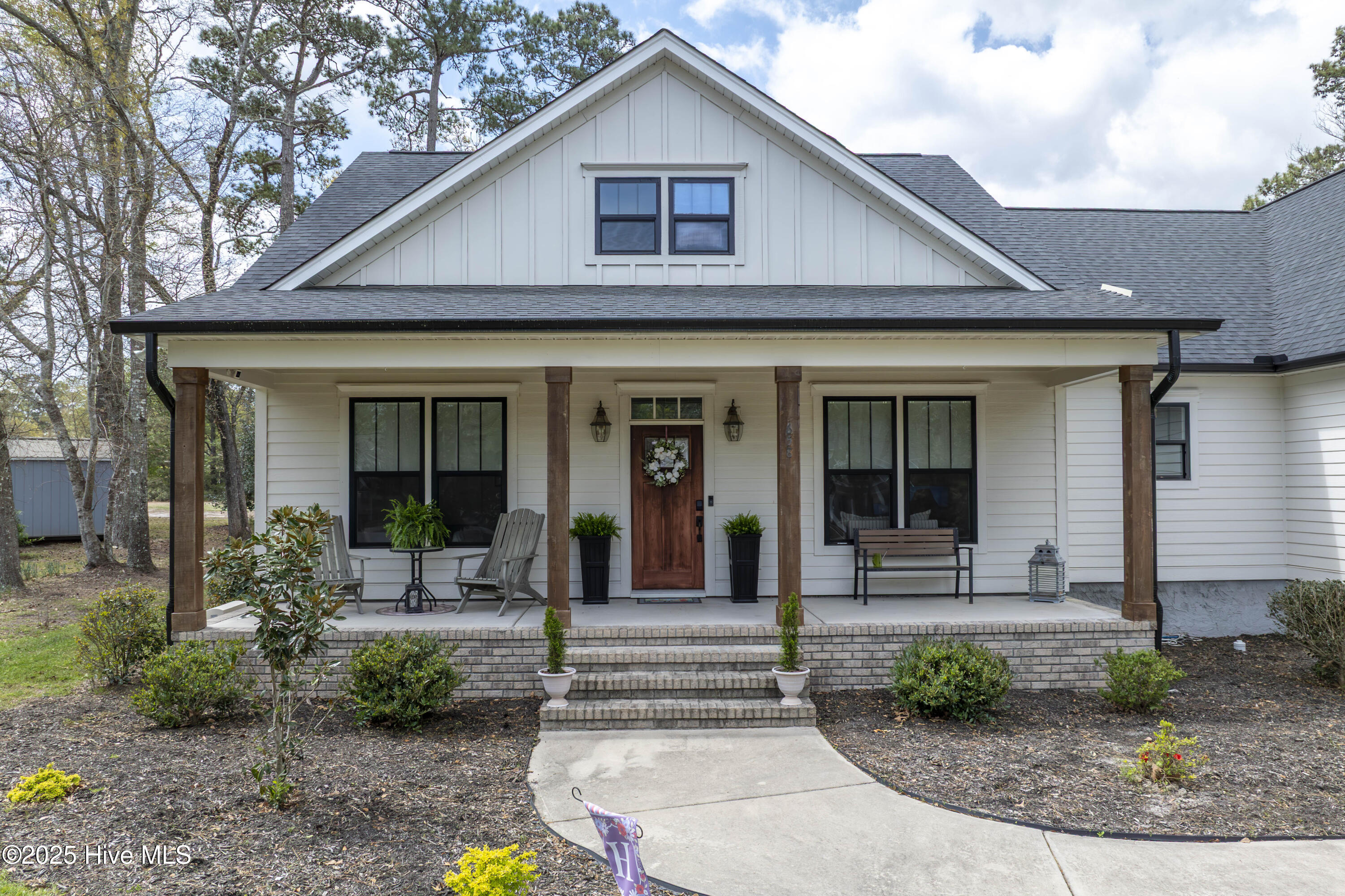 658 Sawgrass Road